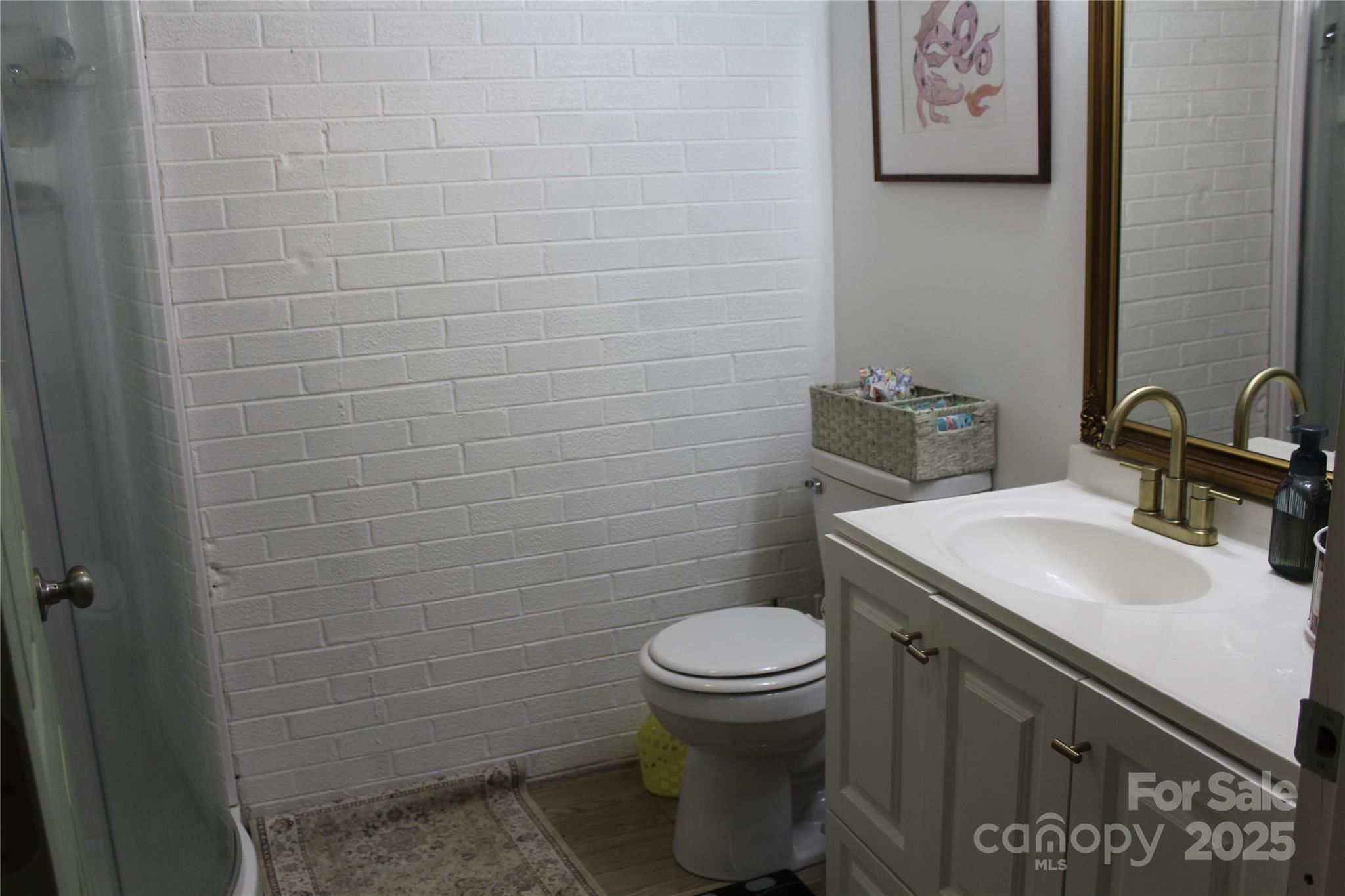 107 N Matthews Street Property Photo 25