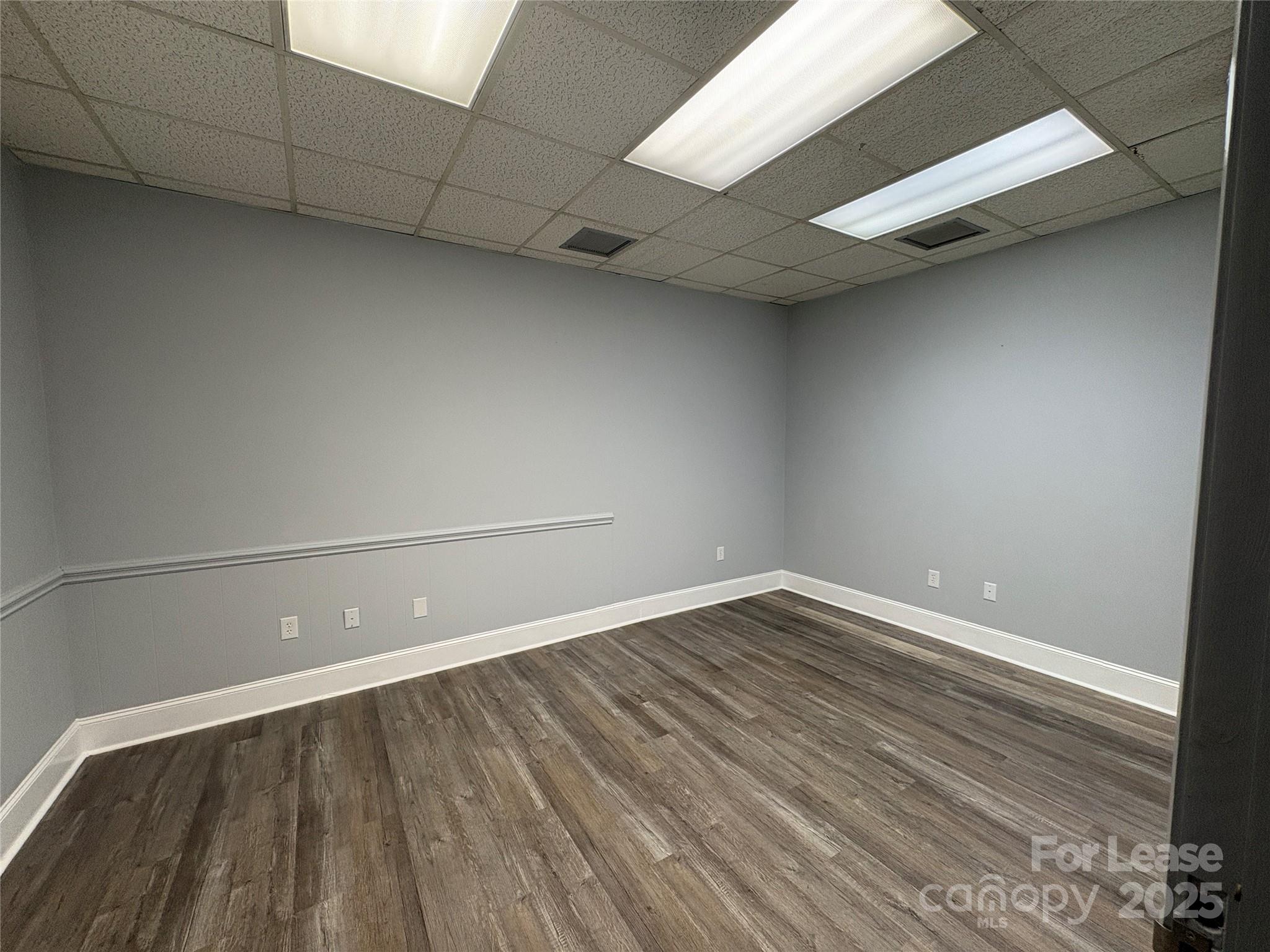 315 N Main Street 8 Property Photo 6