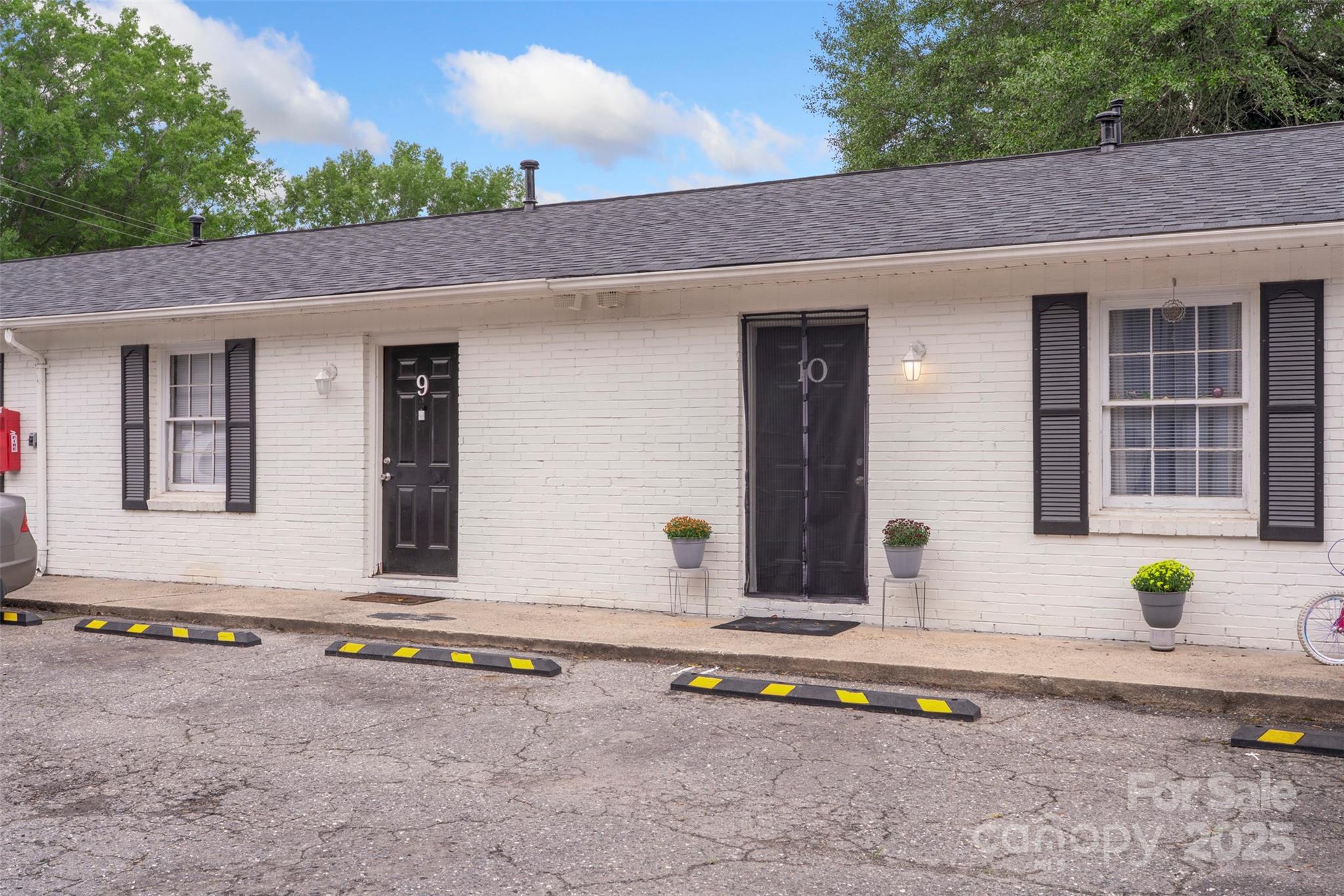 1616 W Fifth Avenue Property Photo 11