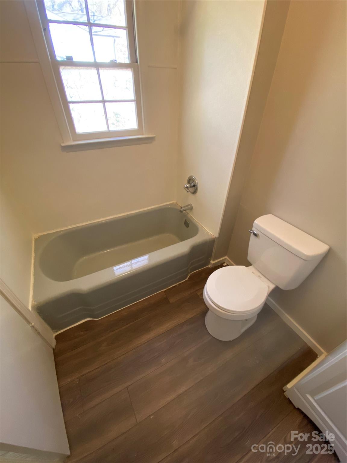 1616 W Fifth Avenue Property Photo 15