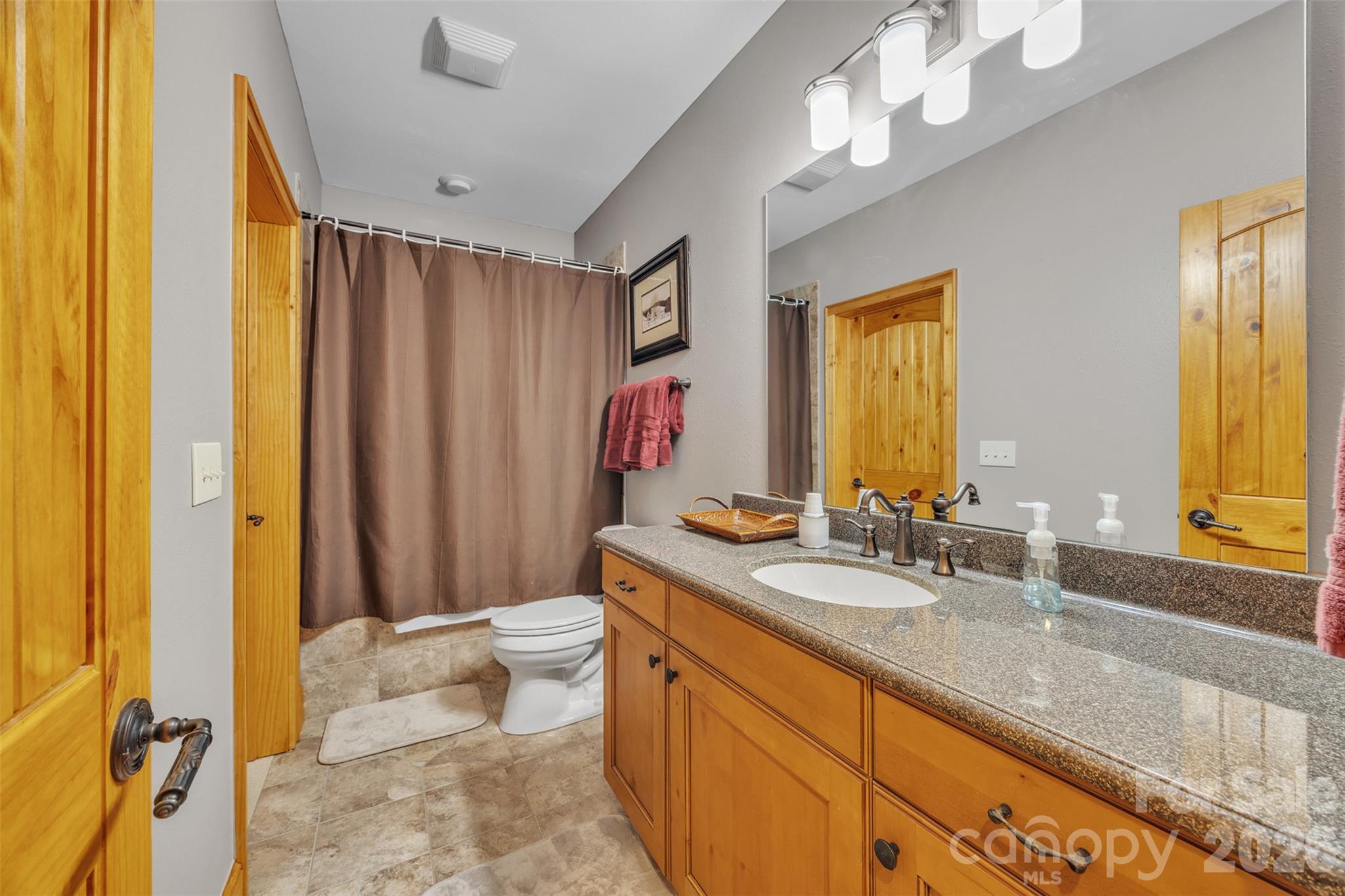 89 Springhouse Drive A4 Property Photo 23
