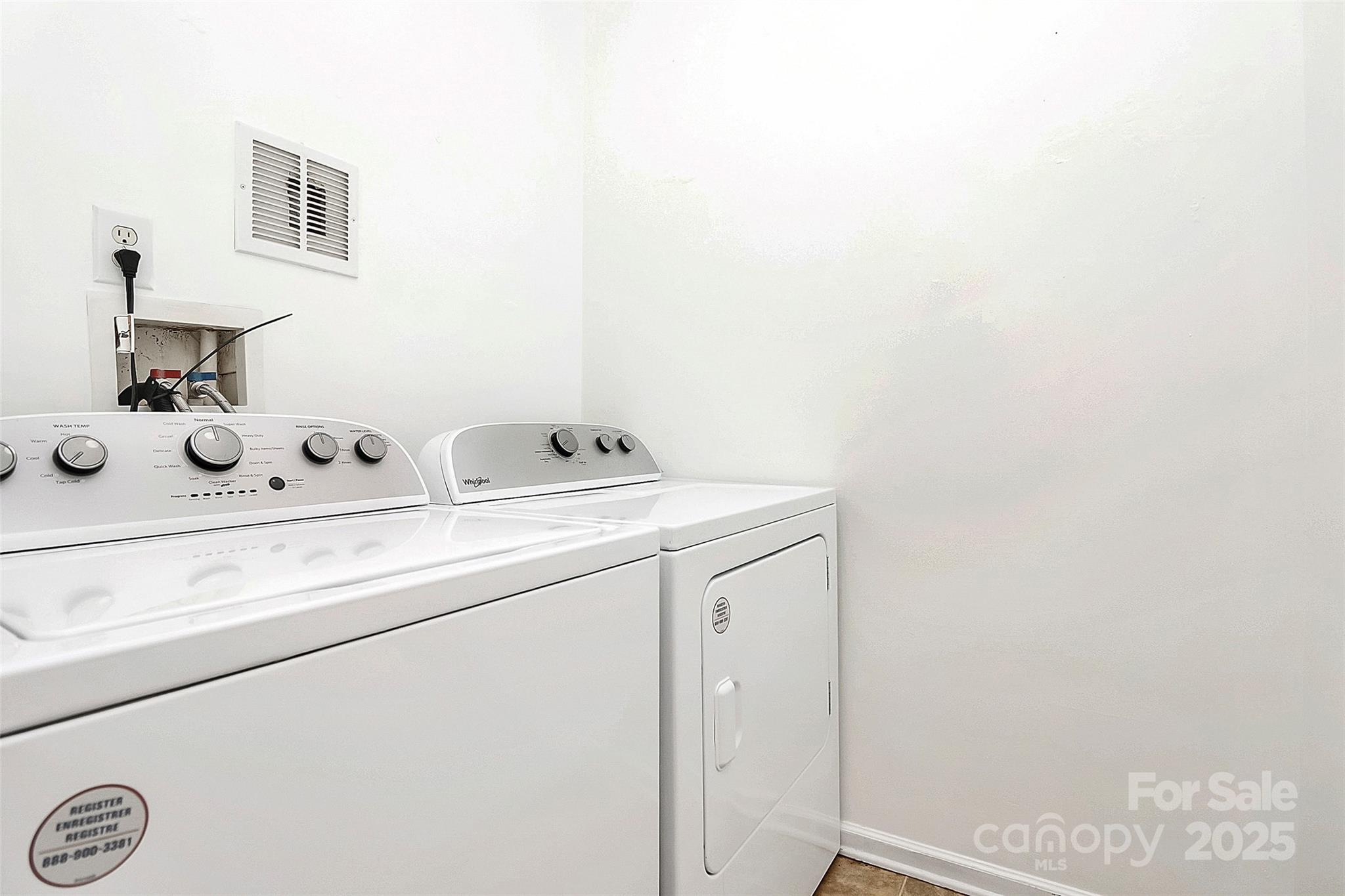 10549 Yellow Rose Lane Property Photo 13
