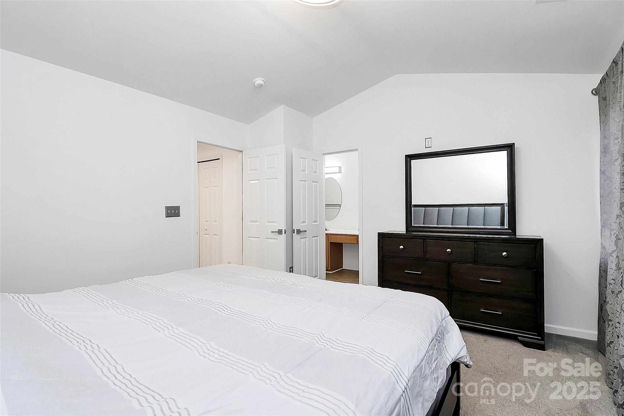 10549 Yellow Rose Lane Property Photo 25