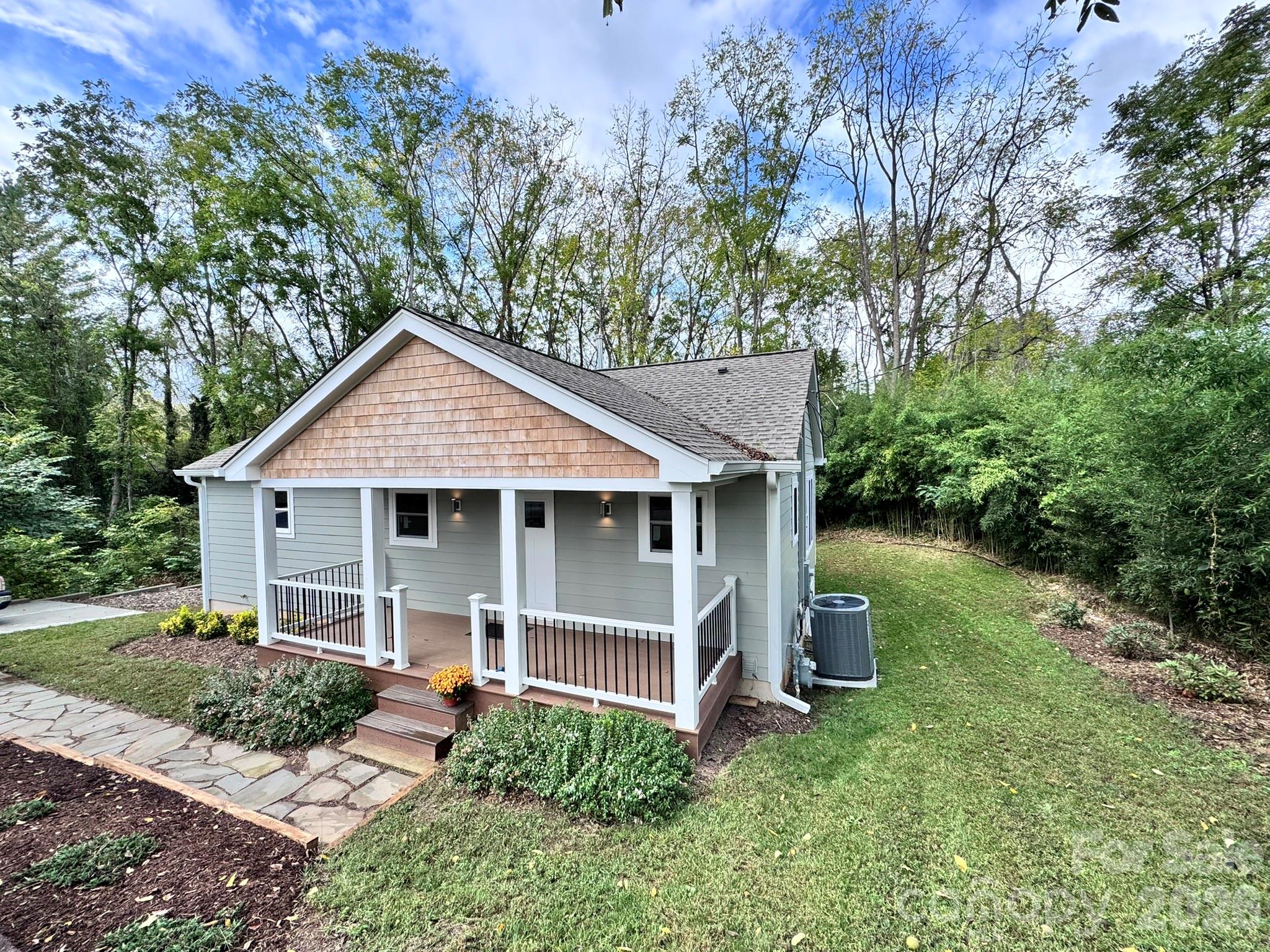 269 Virginia Avenue Property Photo 2