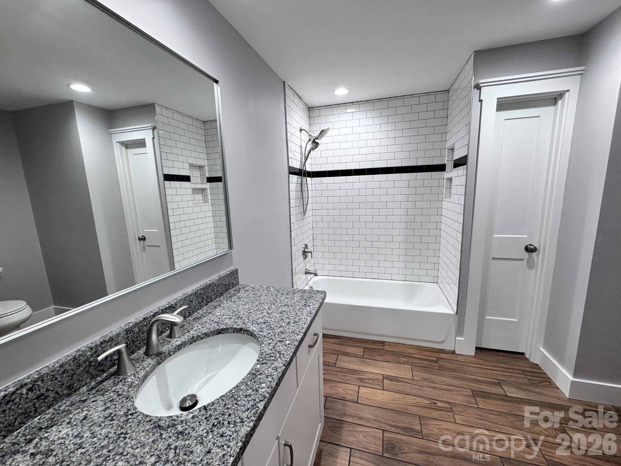 269 Virginia Avenue Property Photo 16