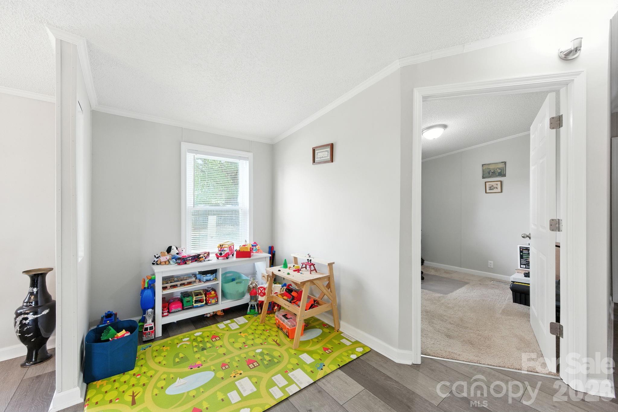1001 Olde Creek Trail Property Photo 15
