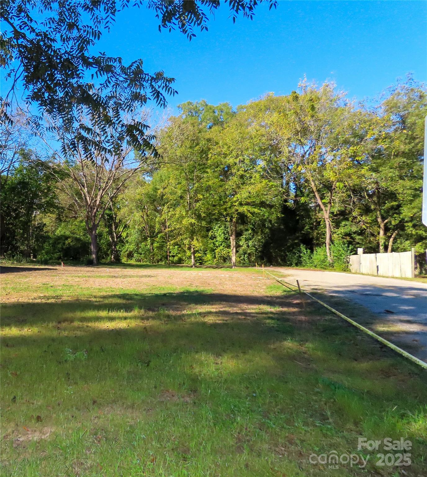 435 Clinton Avenue Property Photo 1