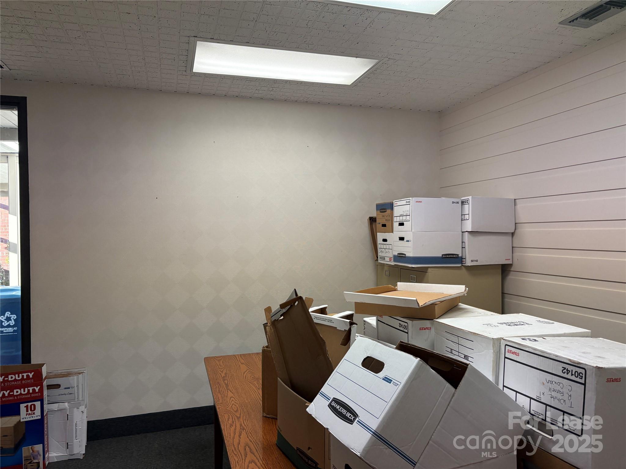 315 N Main Street 7 Property Photo 7