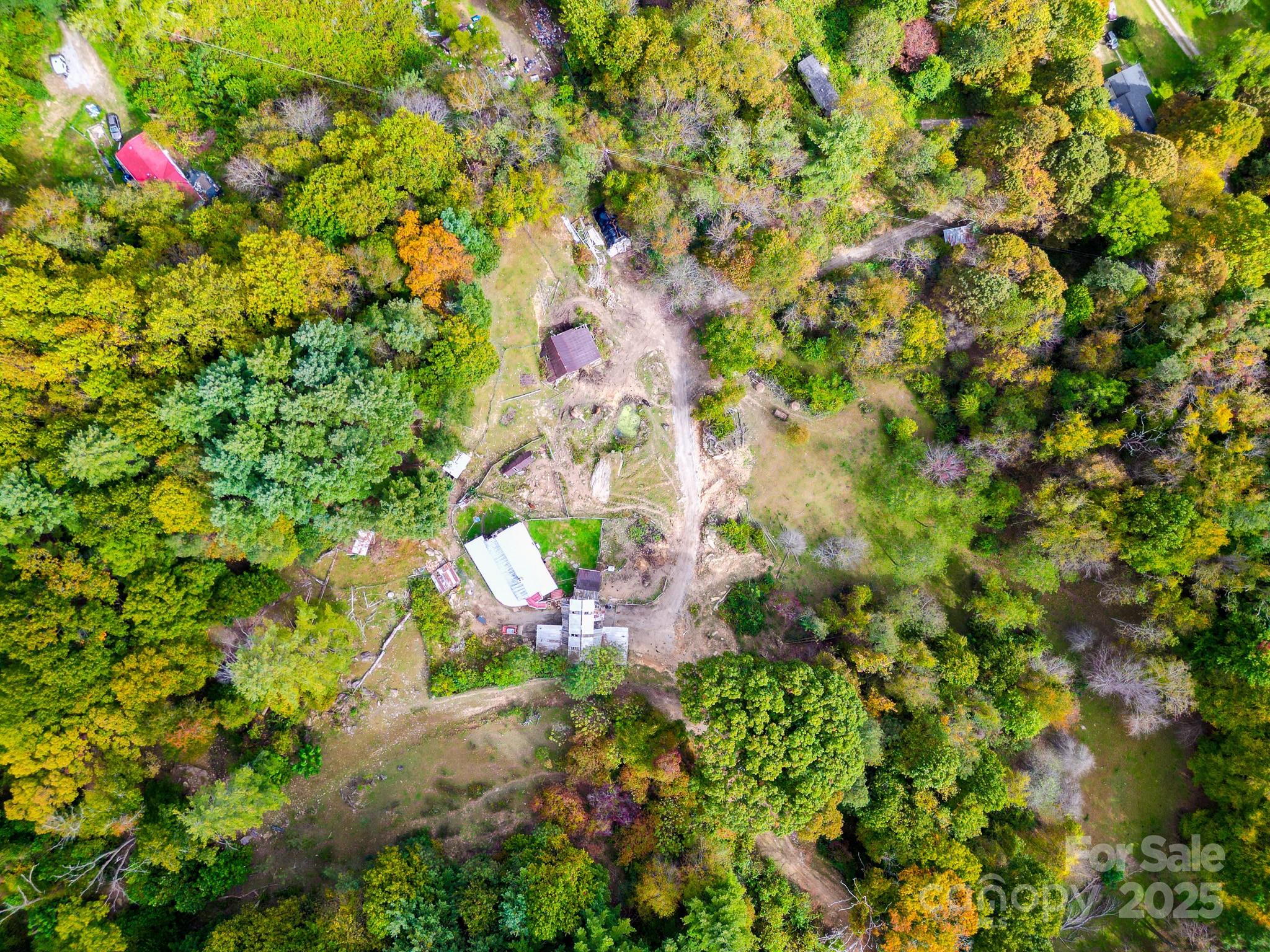 105 Home Place Road Property Photo 9