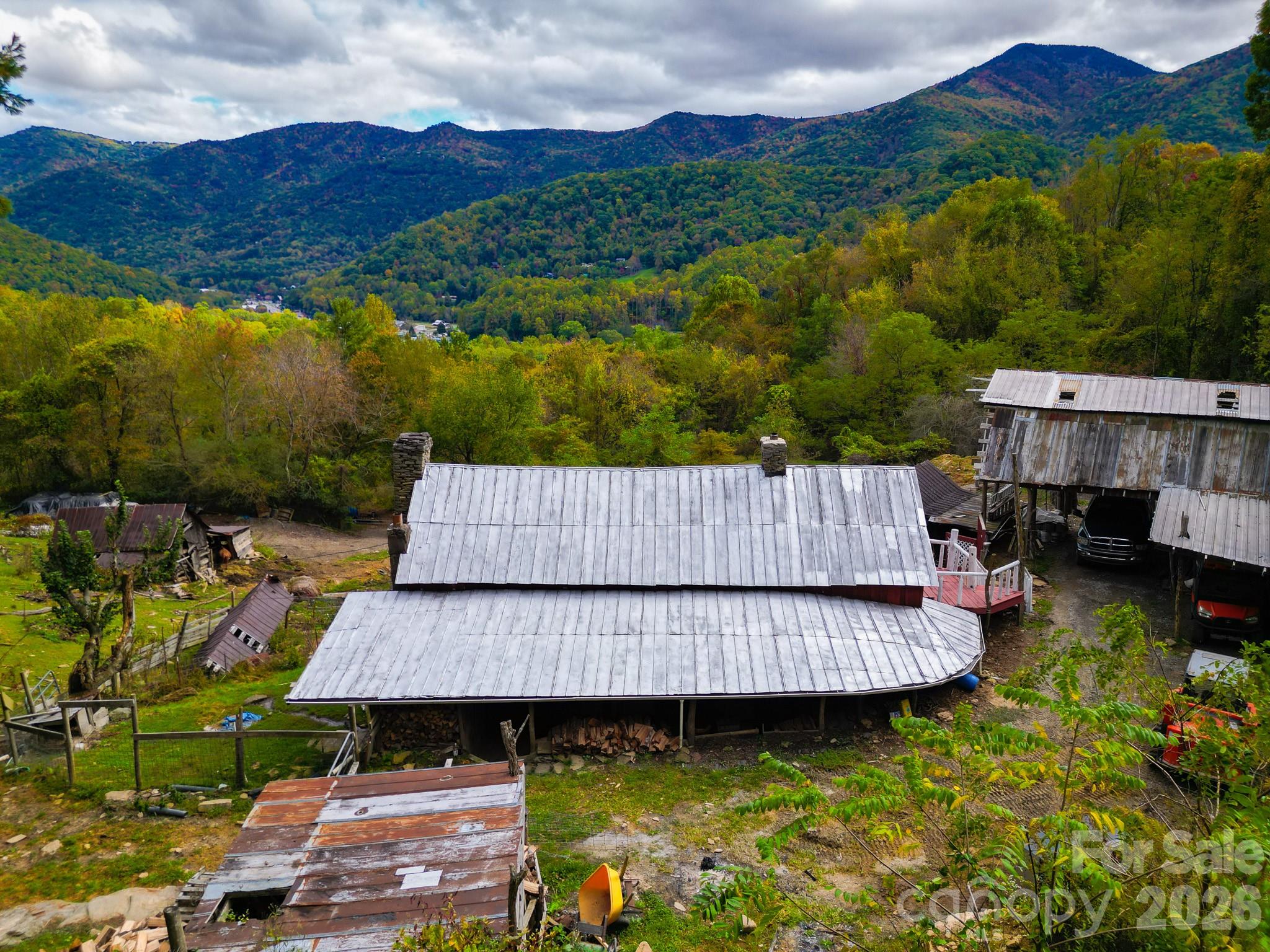 105 Home Place Road Property Photo 14