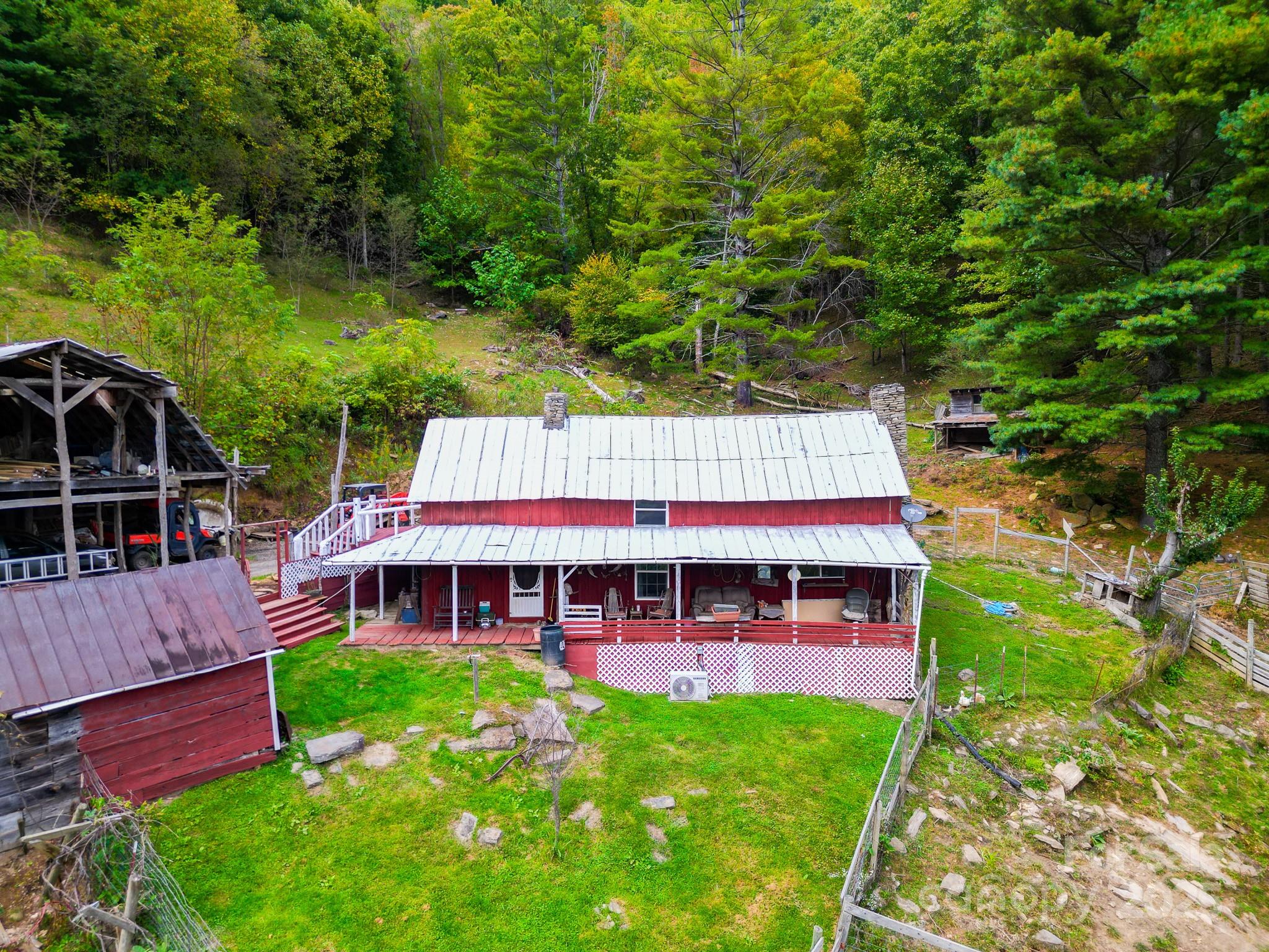 105 Home Place Road Property Photo 16