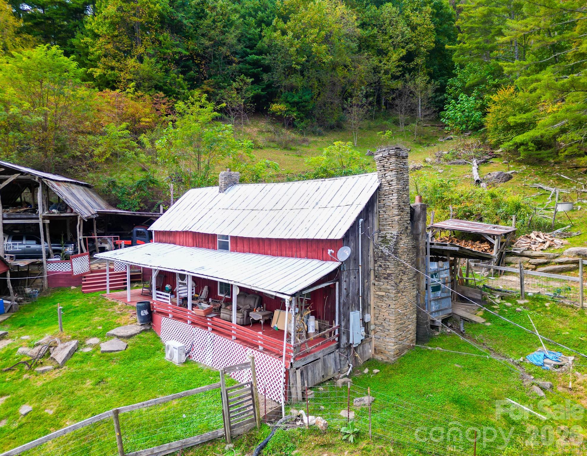 105 Home Place Road Property Photo 16