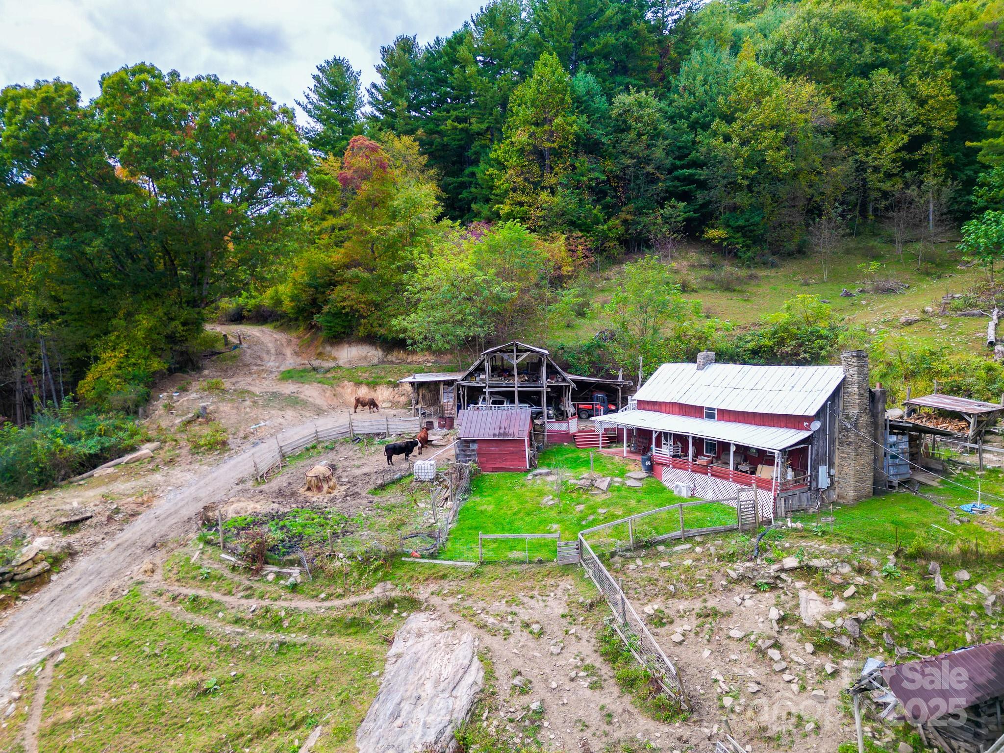 105 Home Place Road Property Photo 17