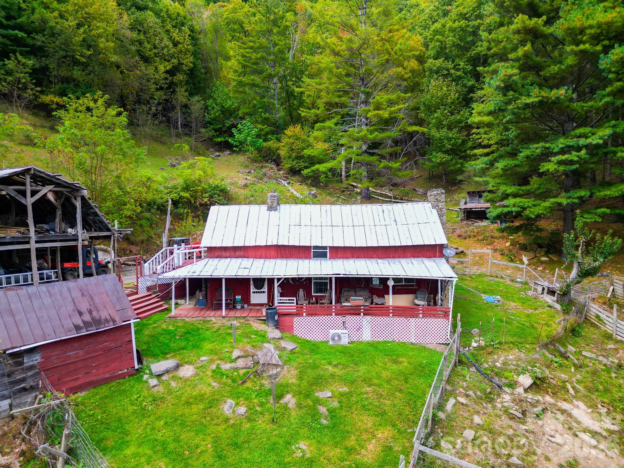 105 Home Place Road Property Photo 17
