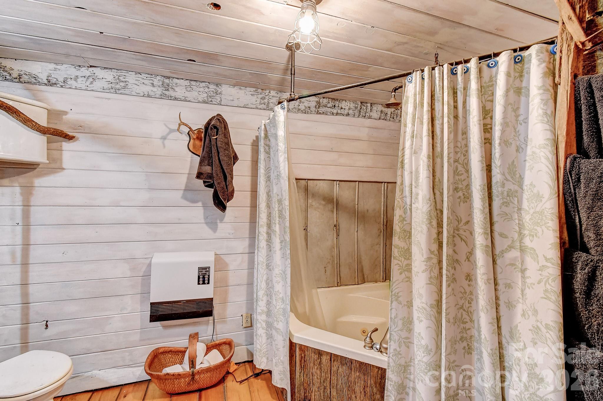 105 Home Place Road Property Photo 24