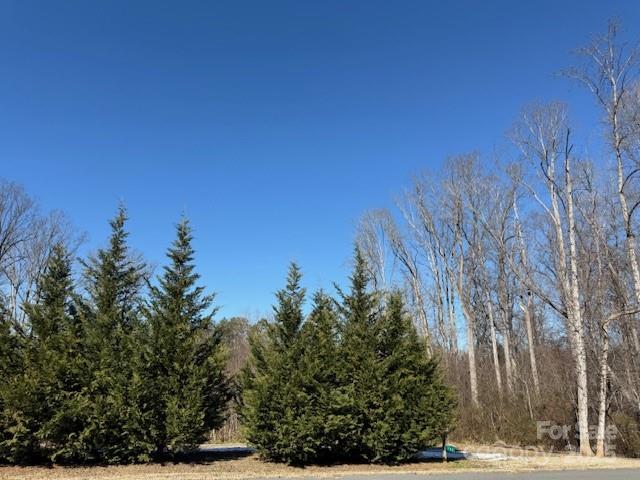 128 Oak Tree Drive 145 Property Photo 1