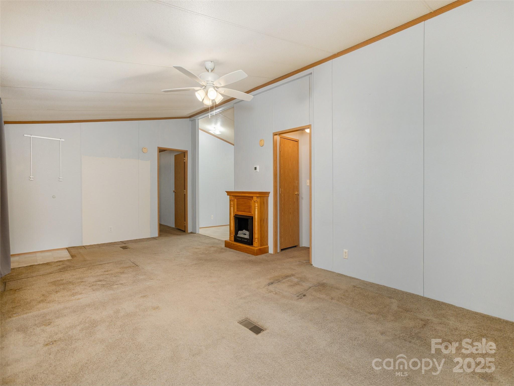 81 Mount Airy Road Property Photo 4