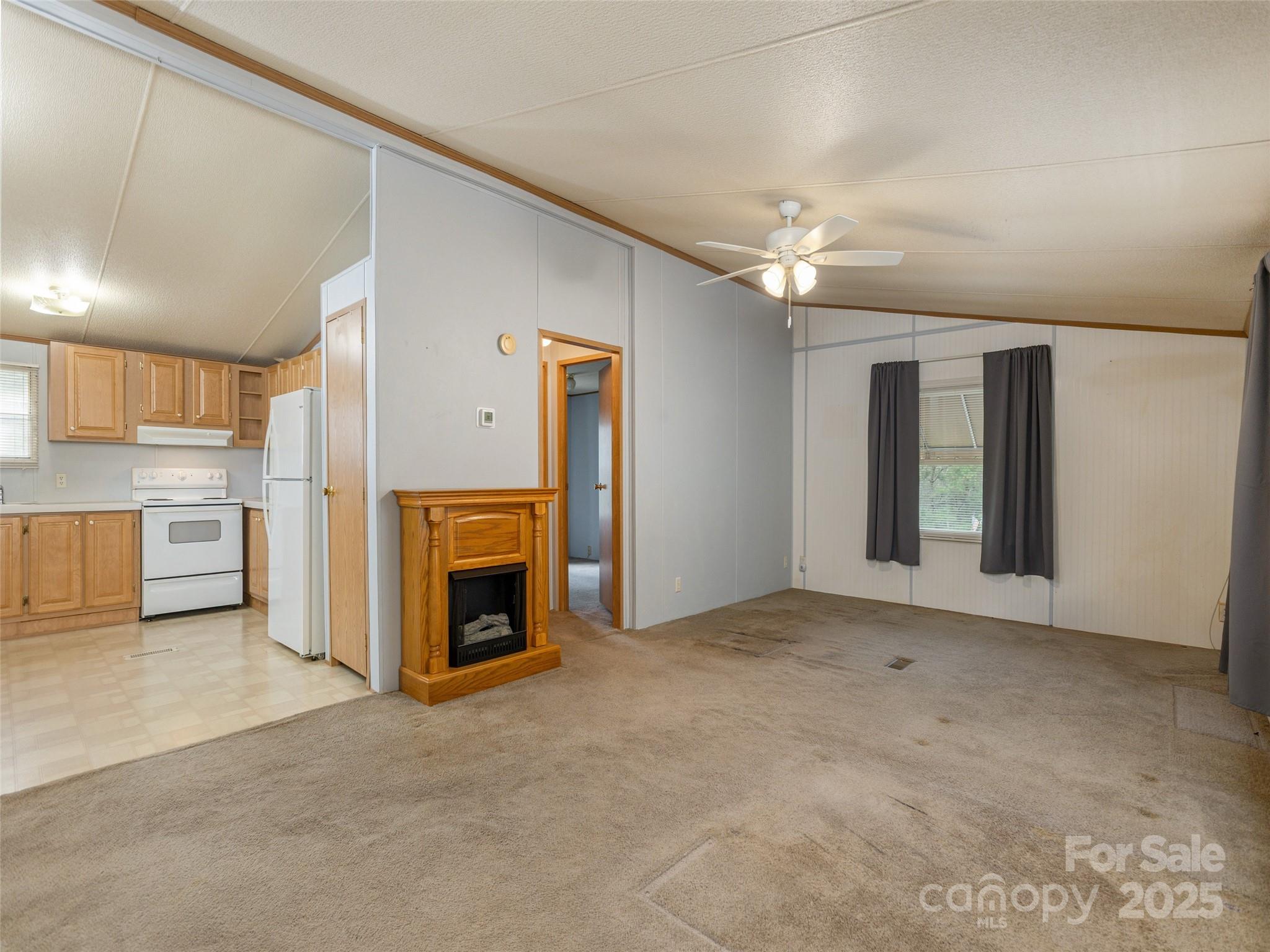 81 Mount Airy Road Property Photo 6