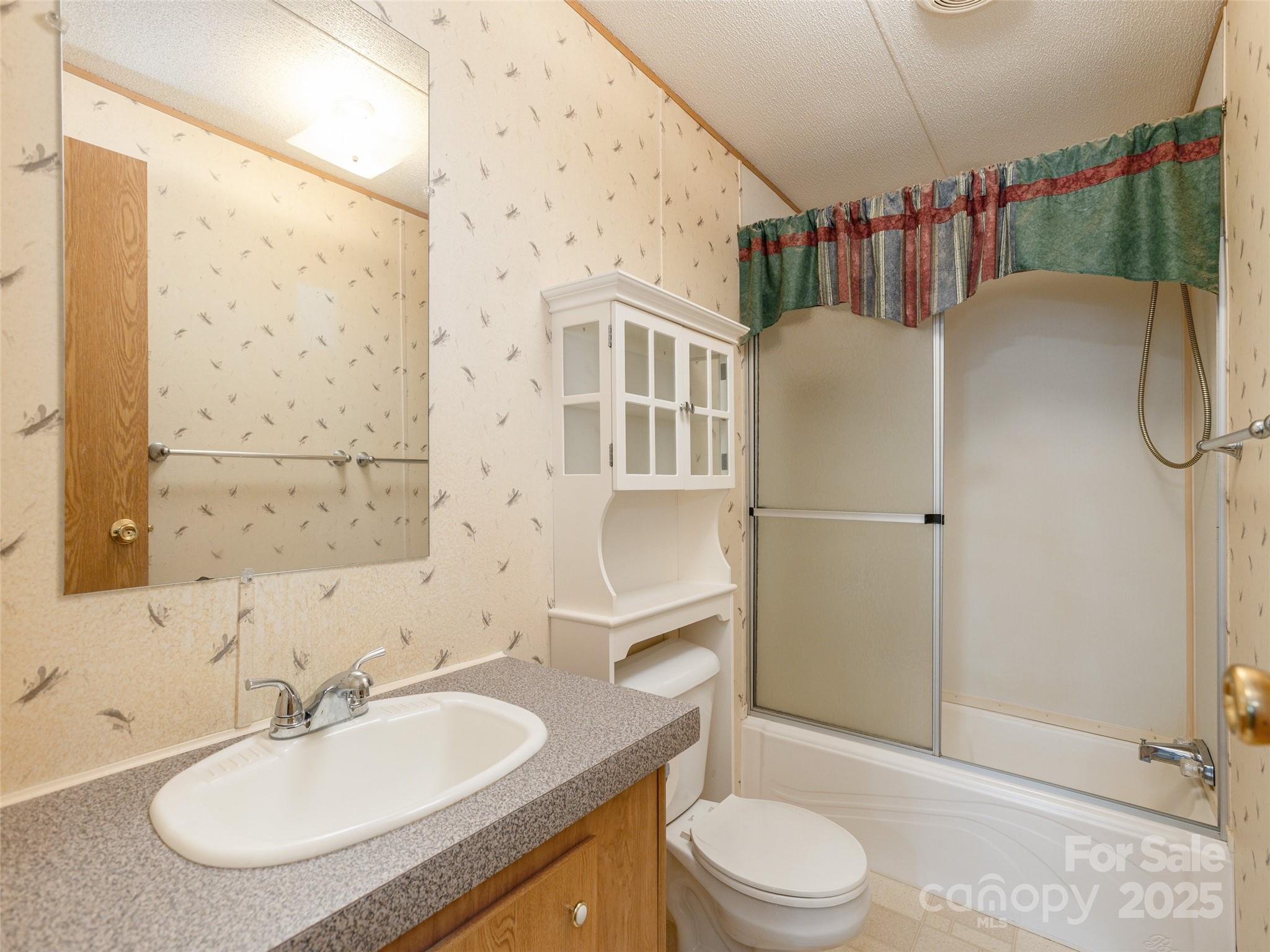 81 Mount Airy Road Property Photo 11