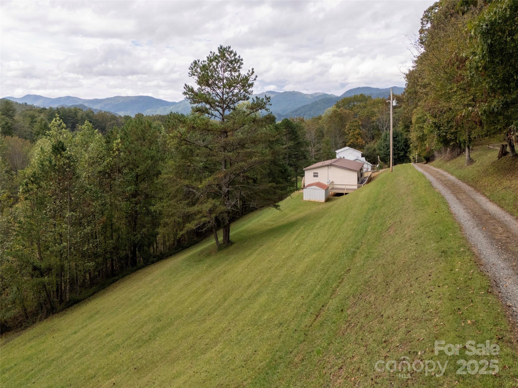 81 Mount Airy Road Property Photo 17