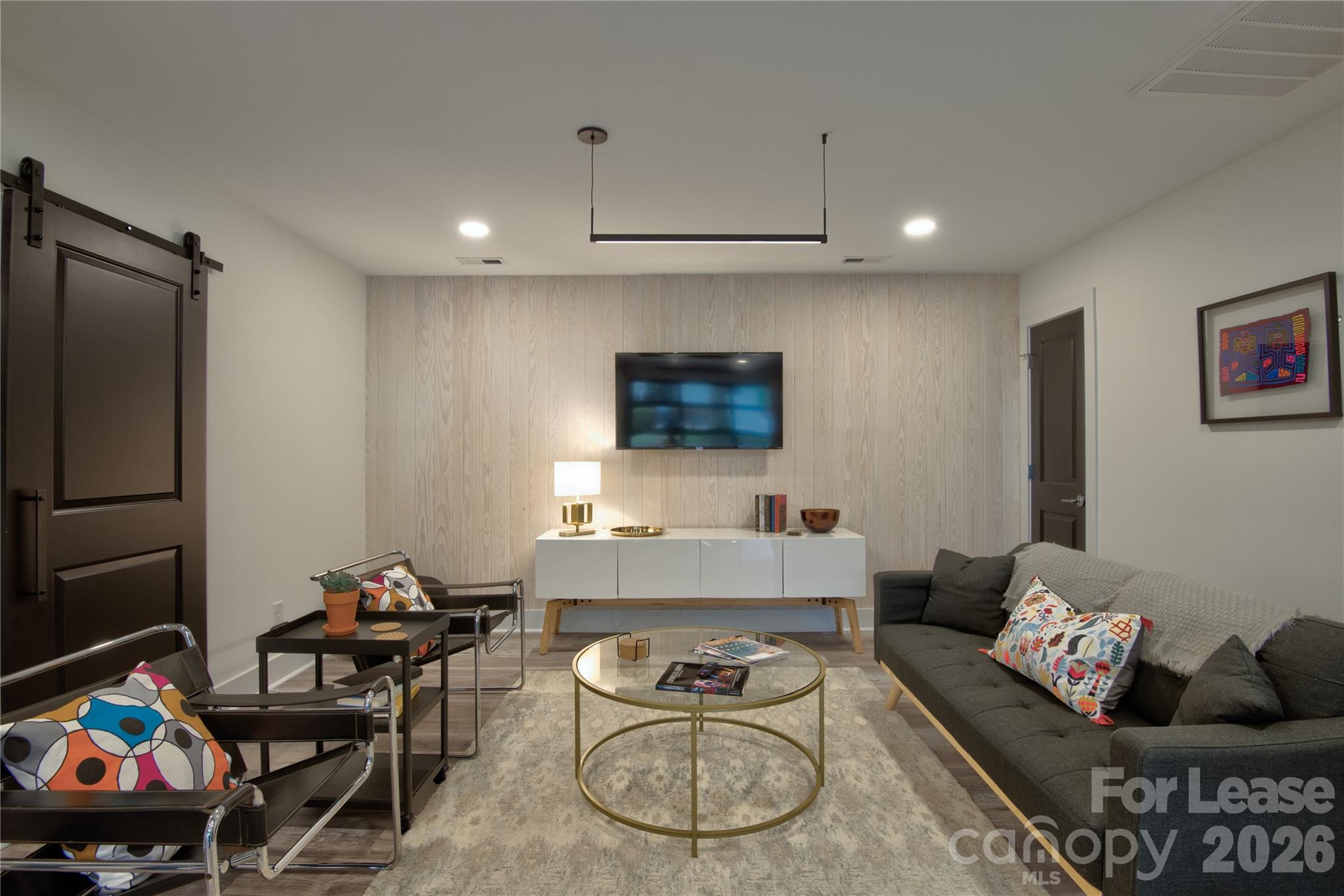 3945 Rockfern Road B Property Photo 2