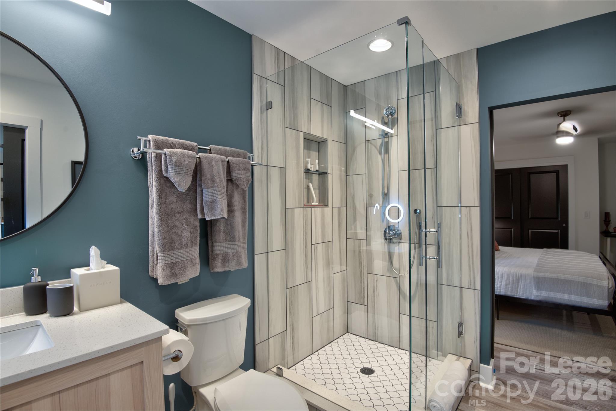 3945 Rockfern Road B Property Photo 32