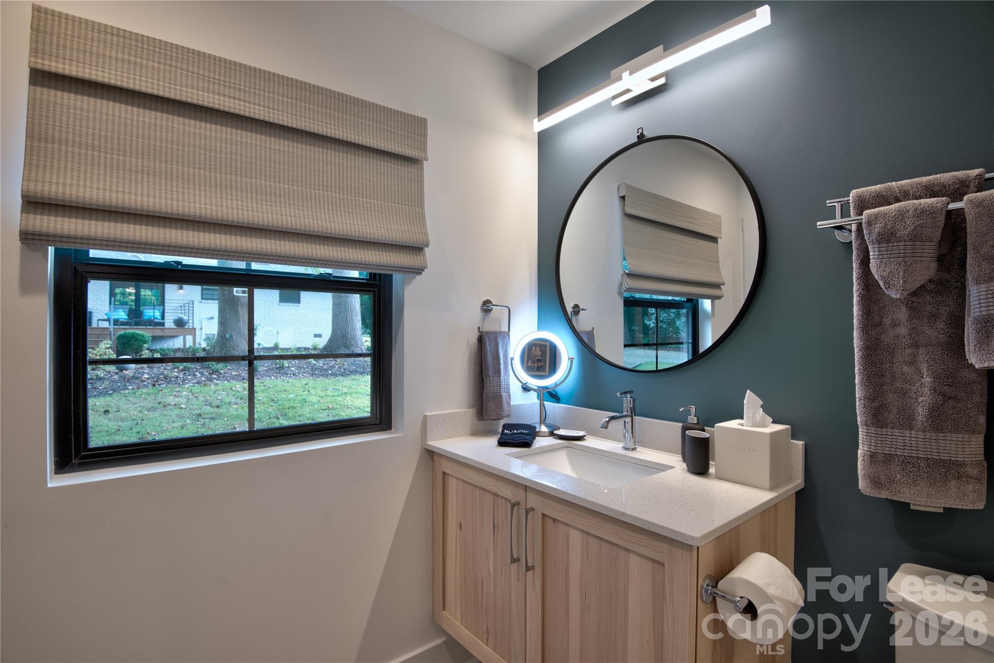 3945 Rockfern Road B Property Photo 33