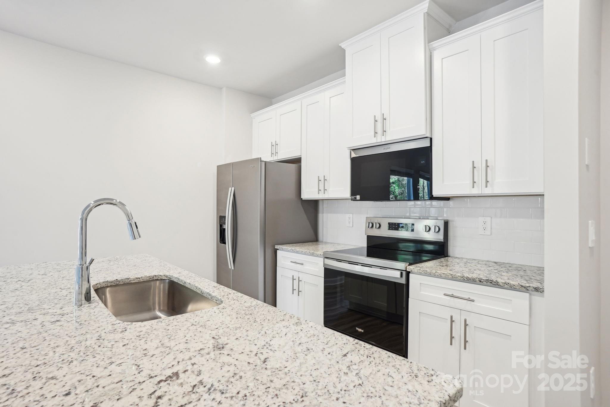 105 Ciara Place E Property Photo 2