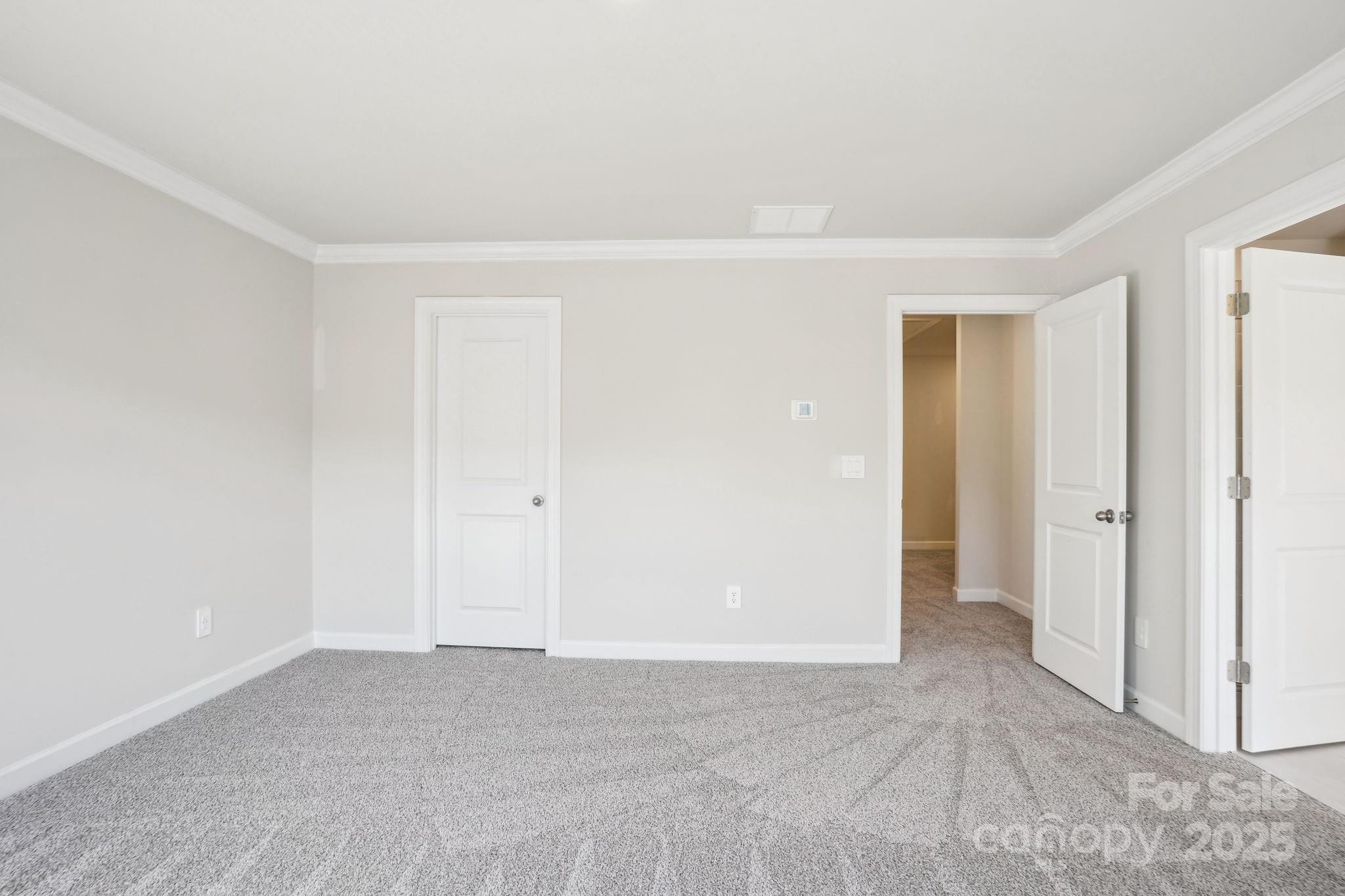 105 Ciara Place E Property Photo 10