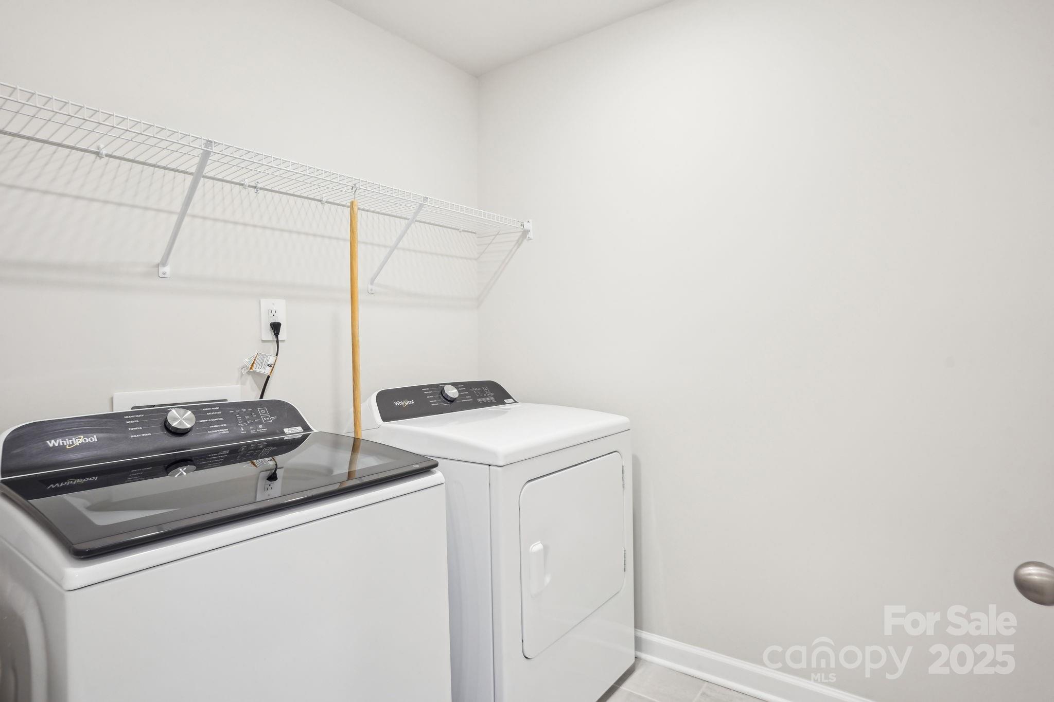 105 Ciara Place E Property Photo 20