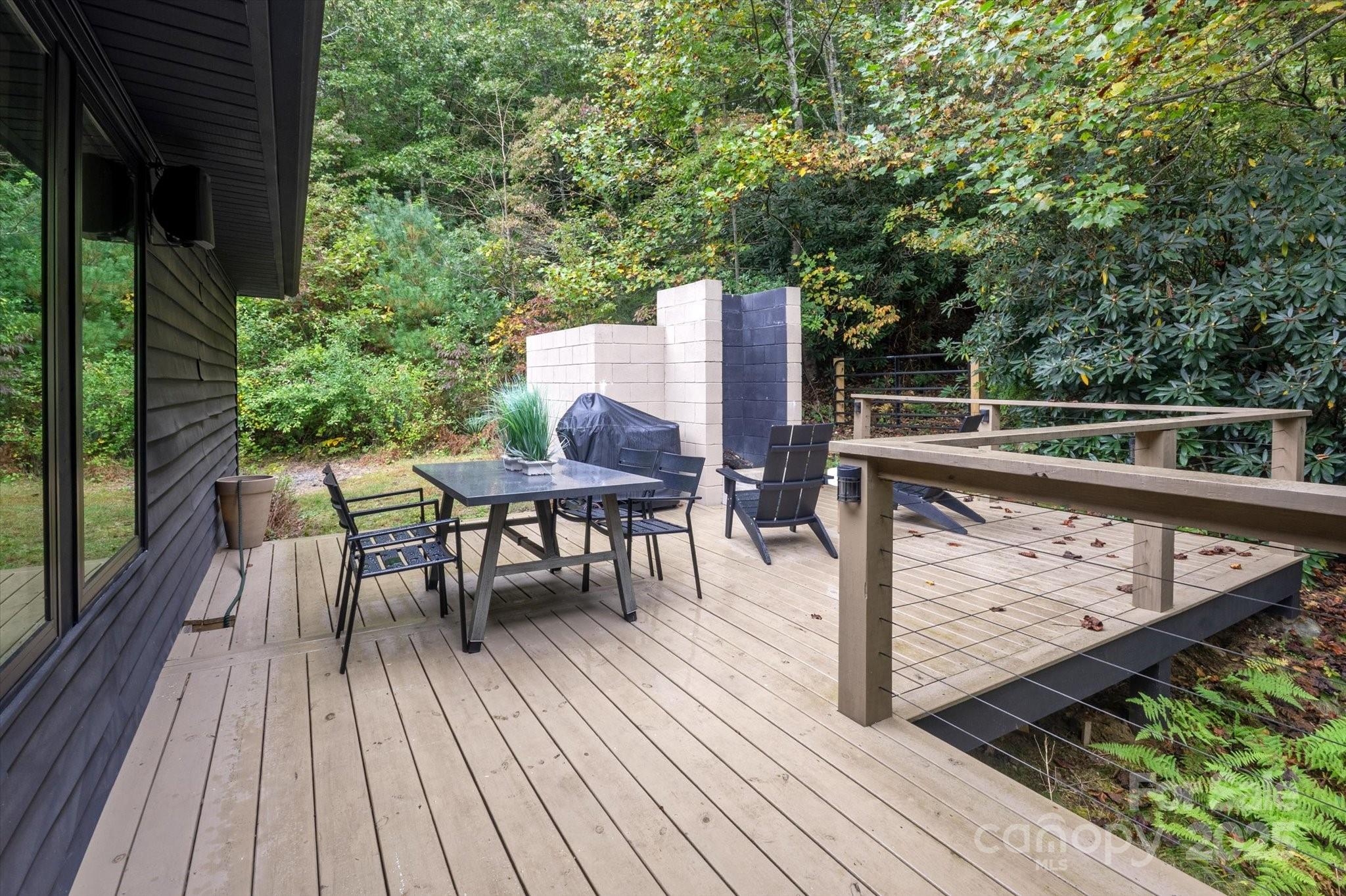 4040 Asheville Highway Property Photo 12