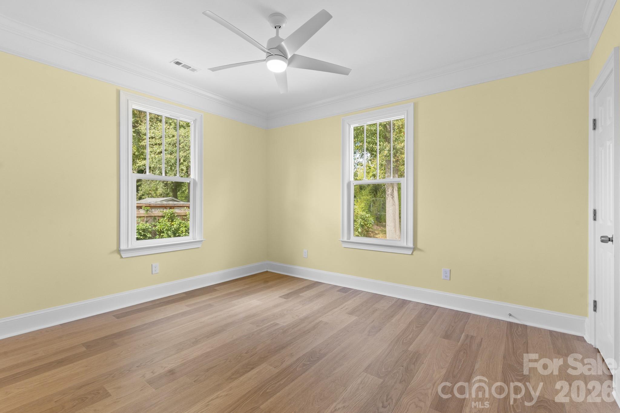 304 W Gay Street Property Photo 13