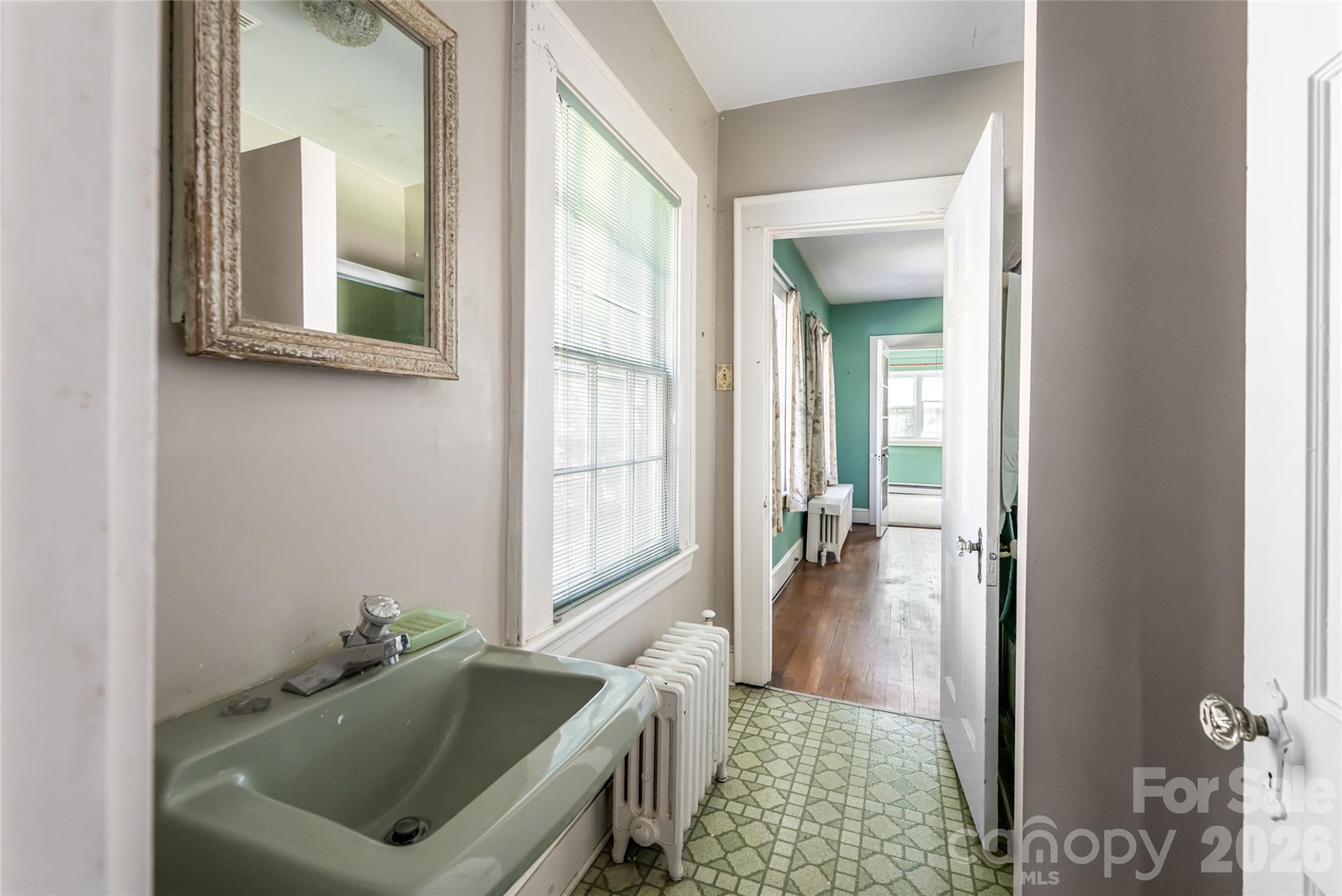325 Vanderbilt Road Property Photo 30
