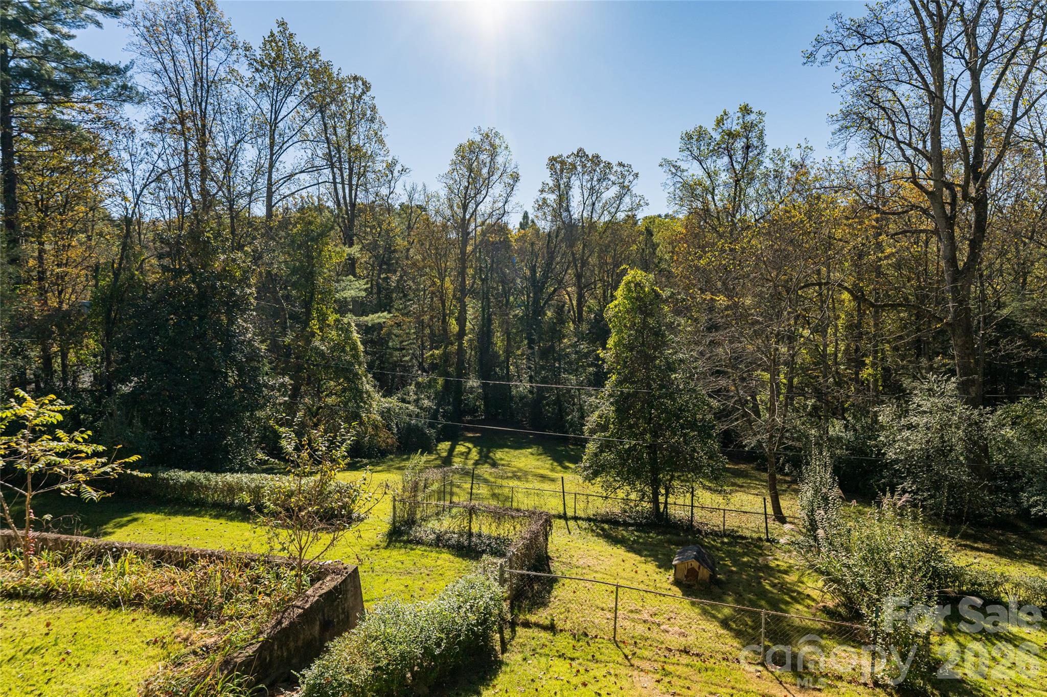 325 Vanderbilt Road Property Photo 39