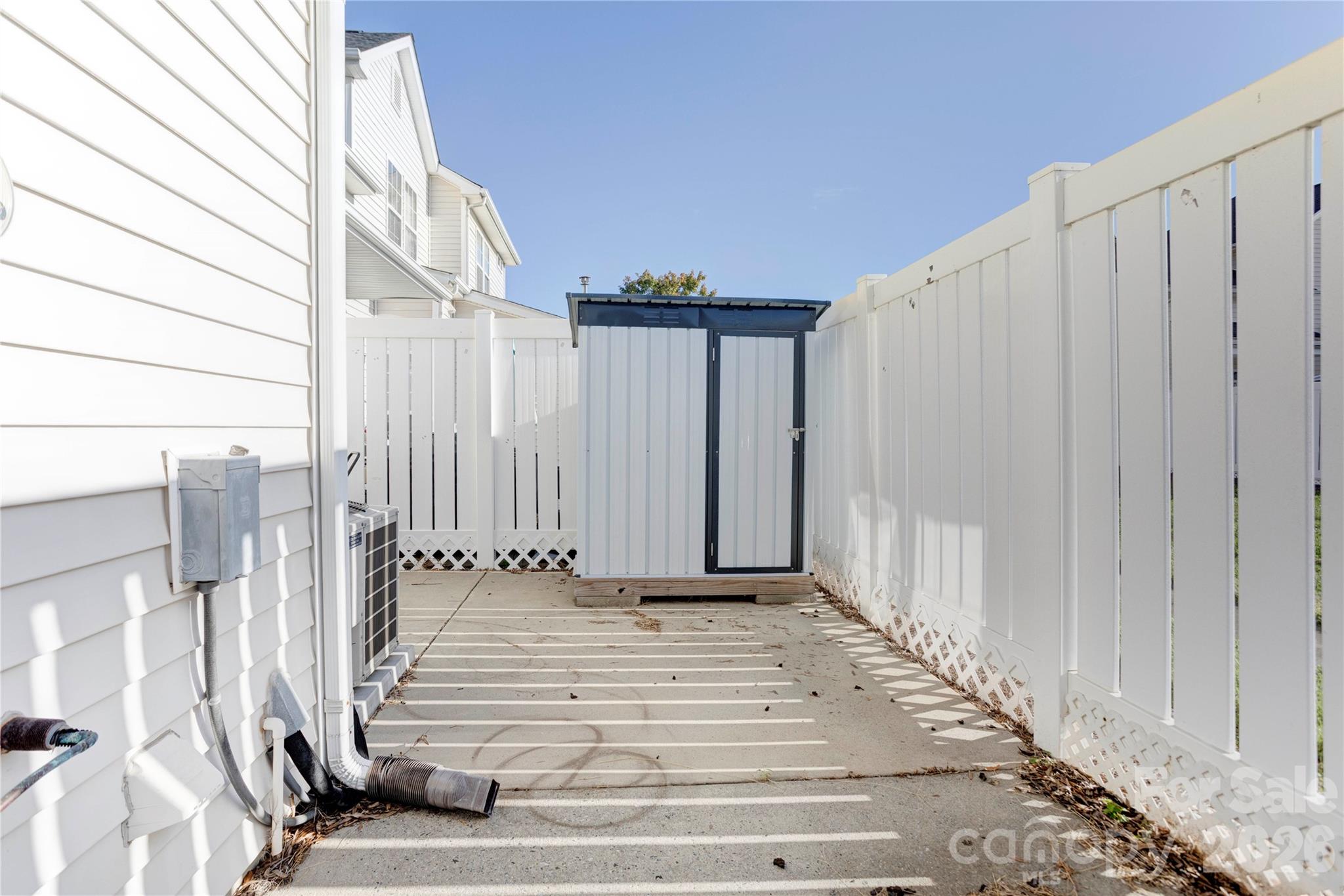 6315 Professional Boulevard Property Photo 17
