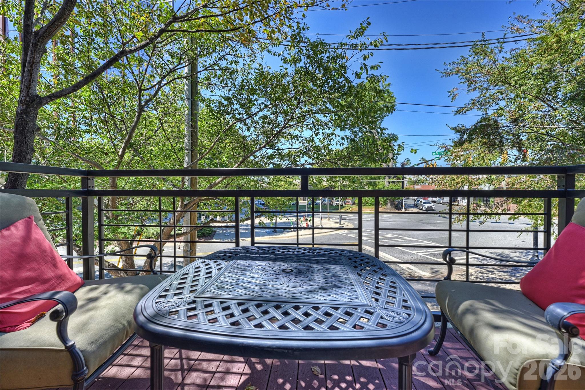 1425 Camden Road Property Photo 9