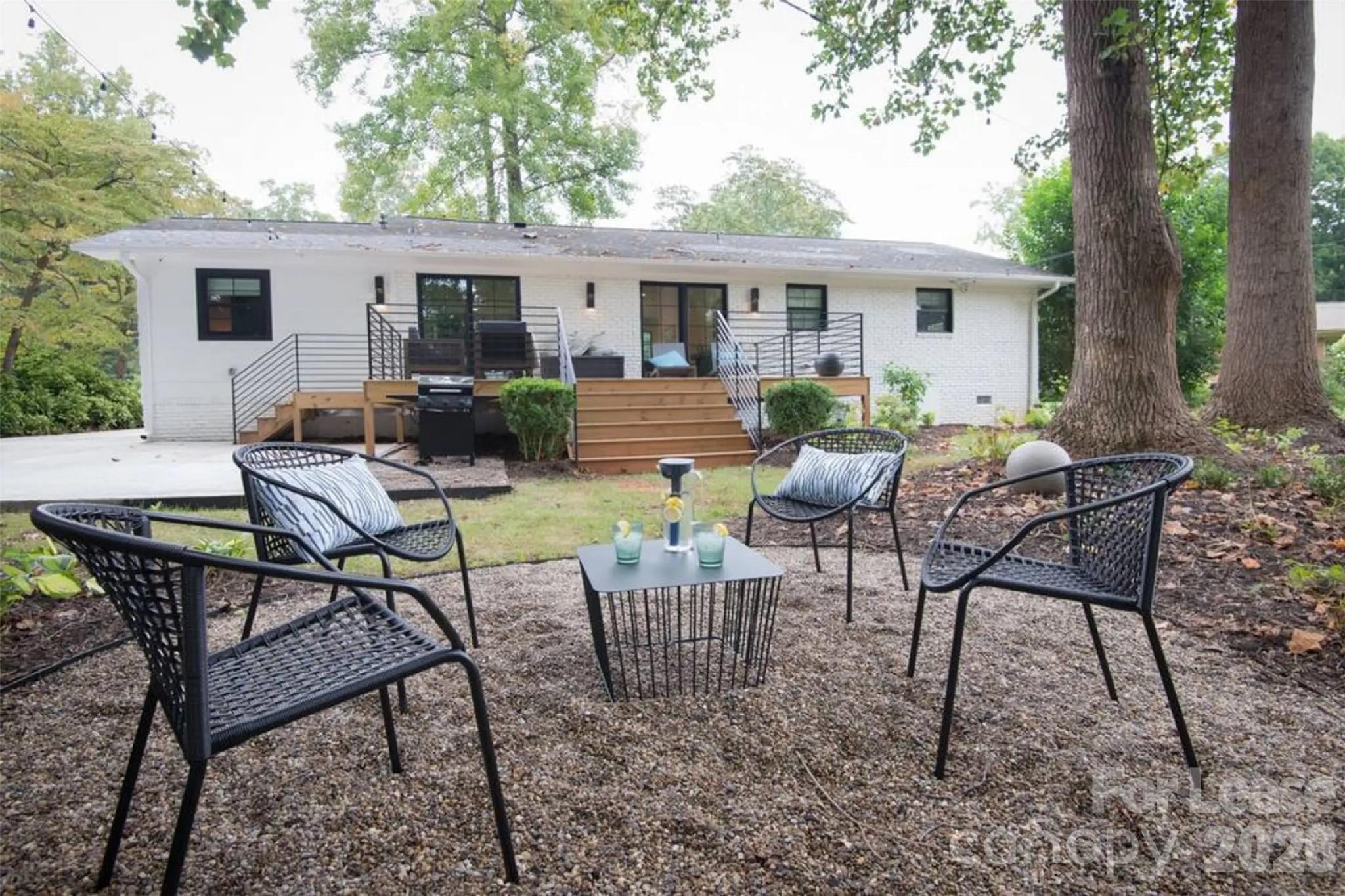 3945 Rockfern Road A Property Photo 12