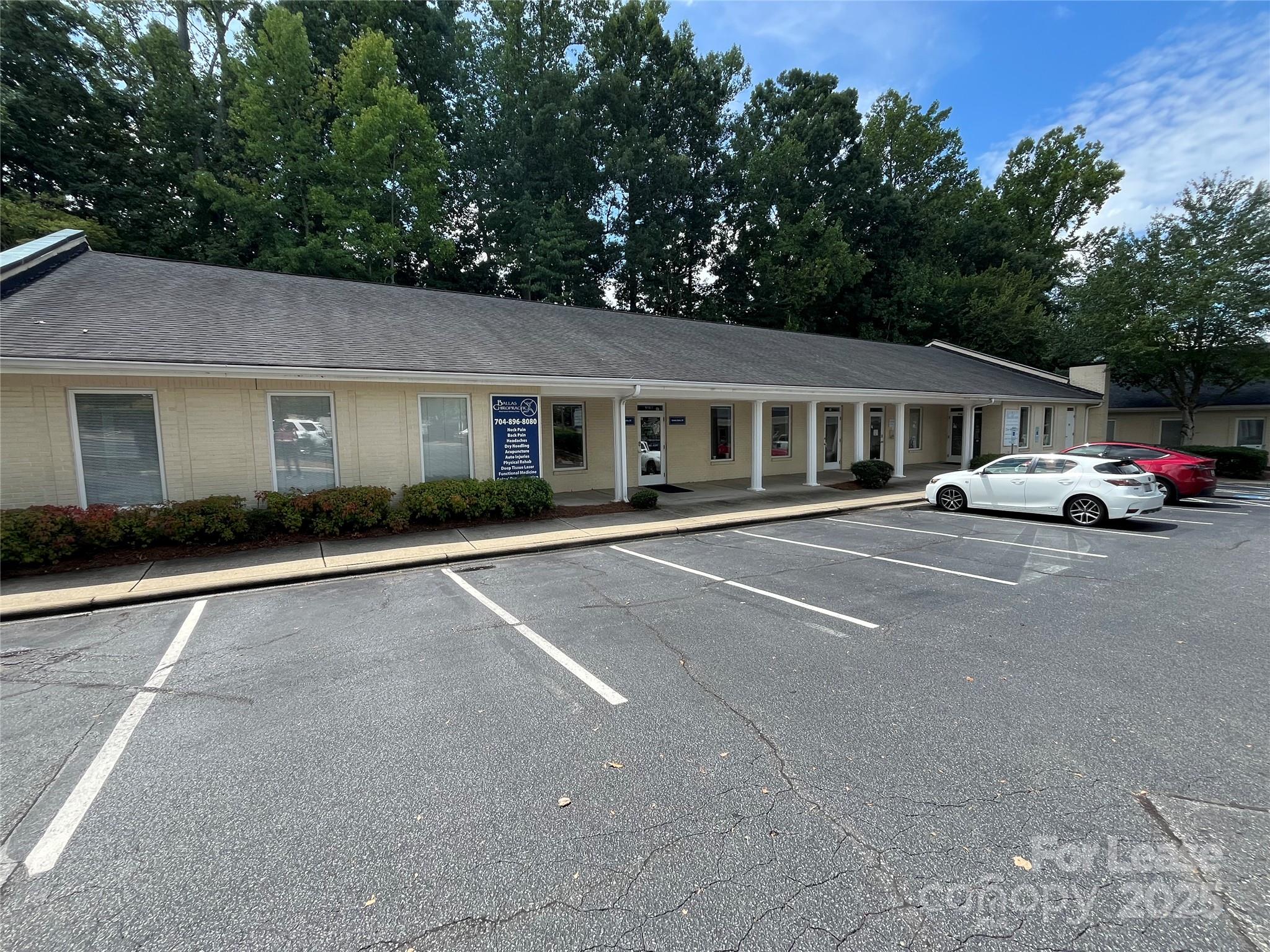 9718 Sam Furr Road B & C Property Photo 2