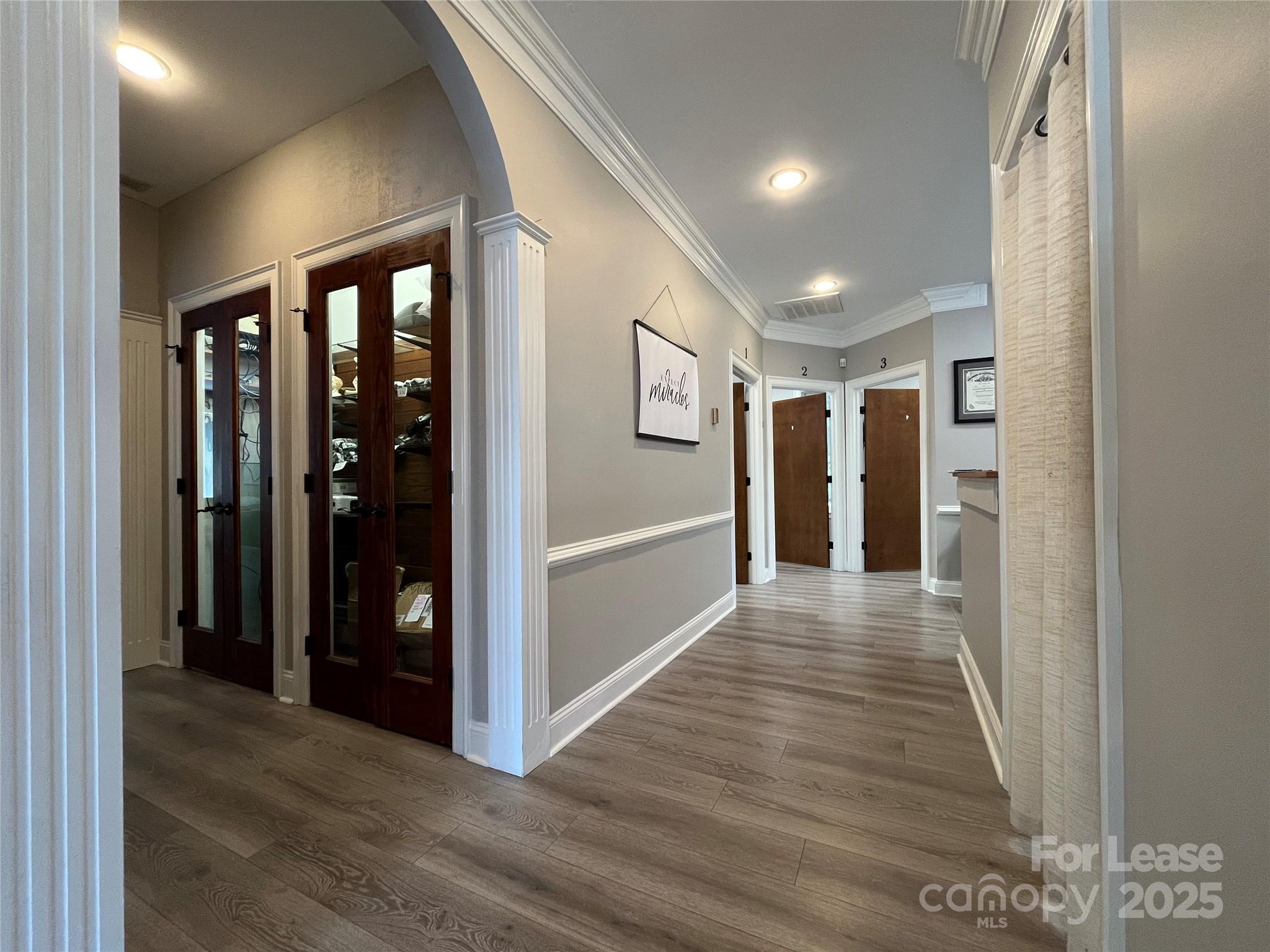 9718 Sam Furr Road B & C Property Photo 6