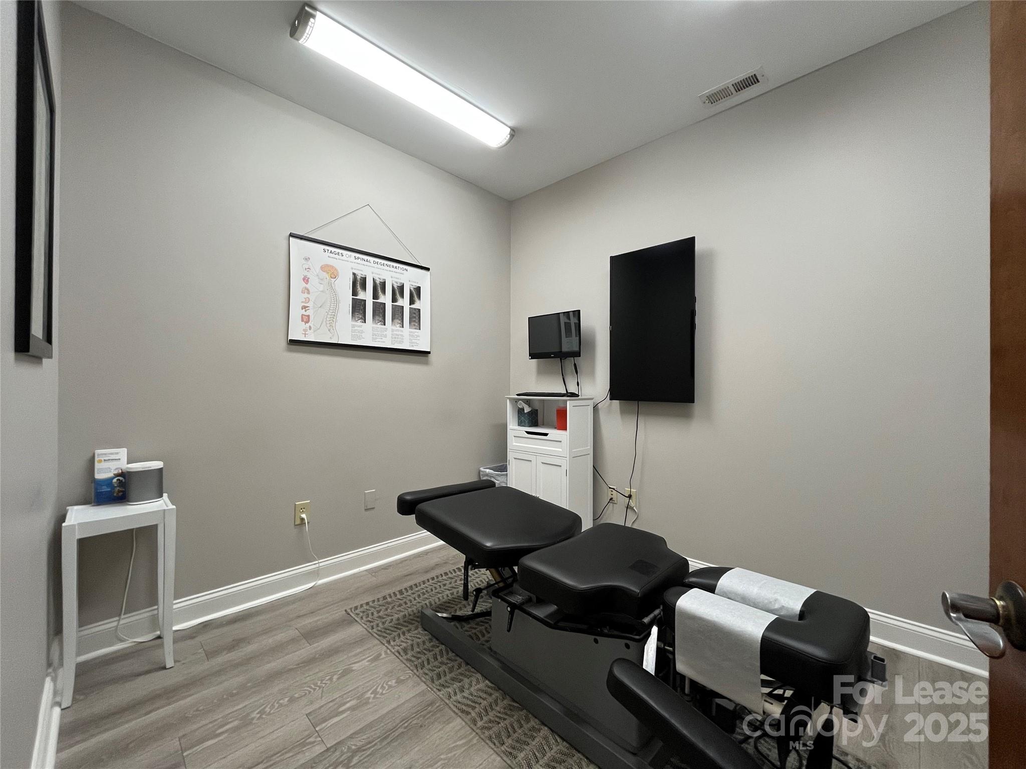 9718 Sam Furr Road B & C Property Photo 9