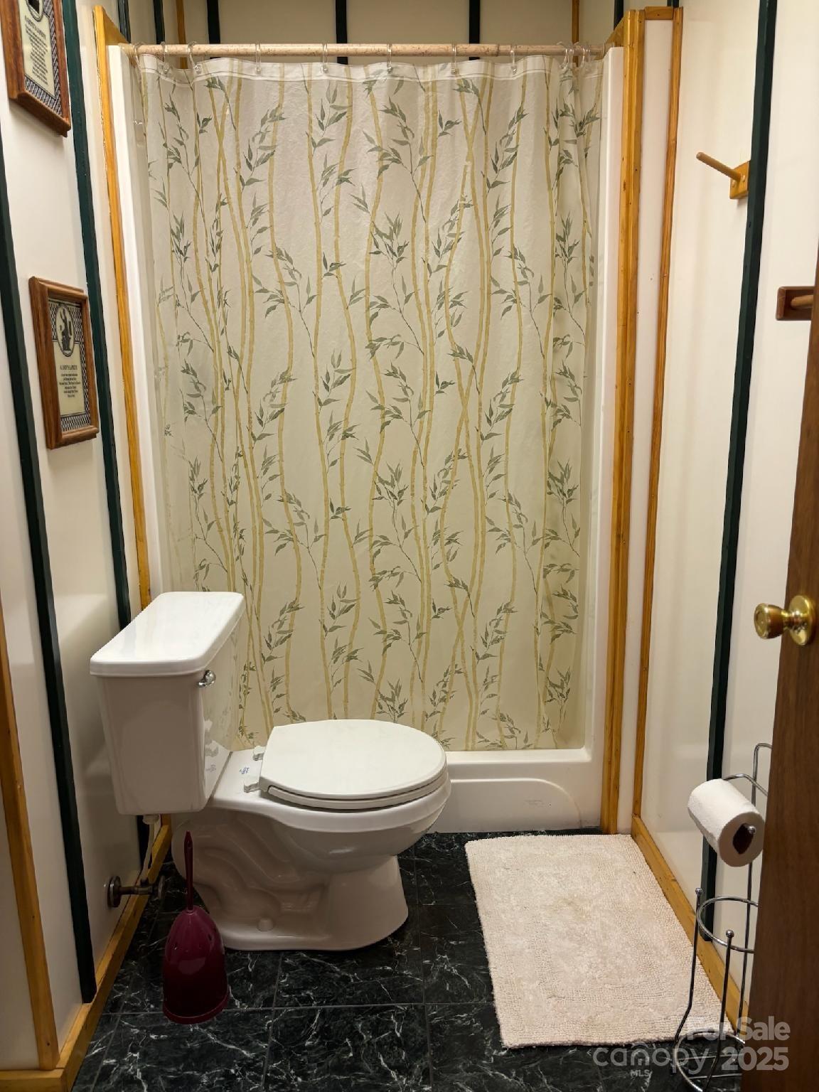 408 Dora Lane Property Photo 23