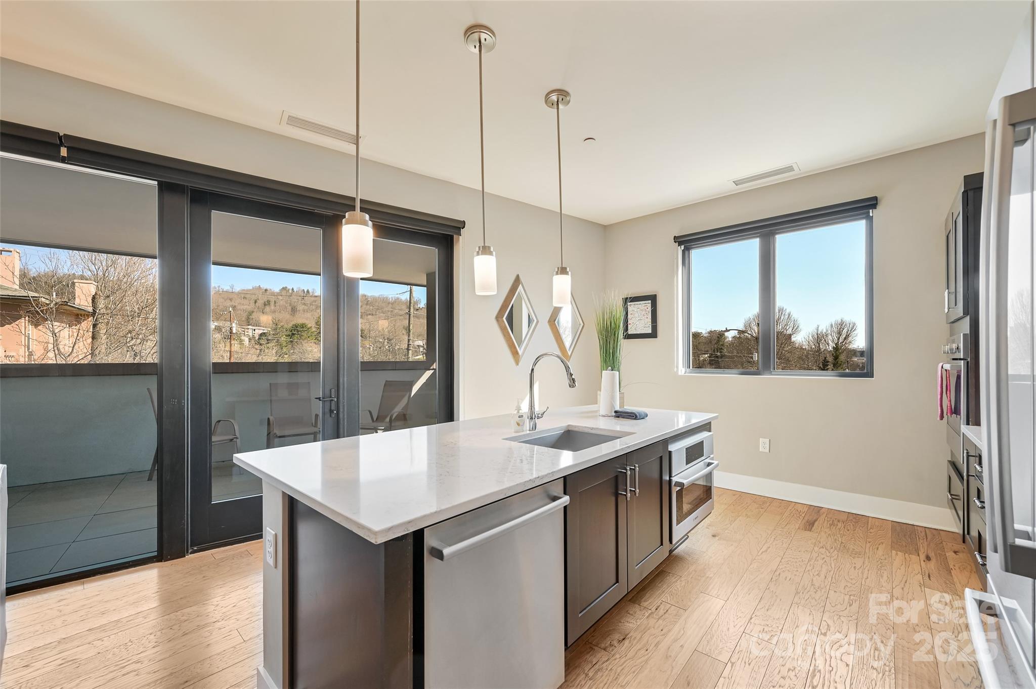 145 Biltmore Avenue 205 Property Photo 5