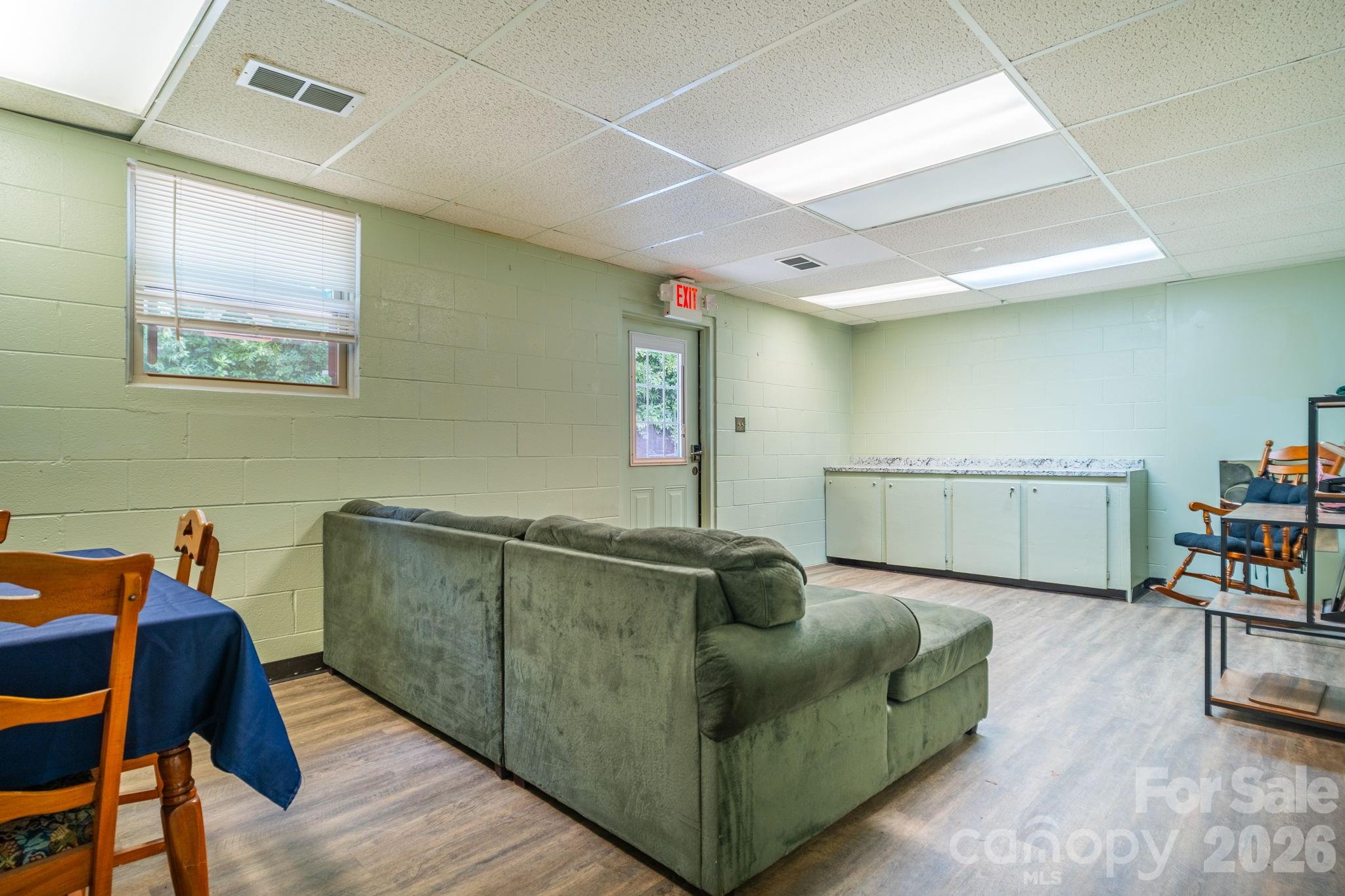 236 Textile Avenue Property Photo 10