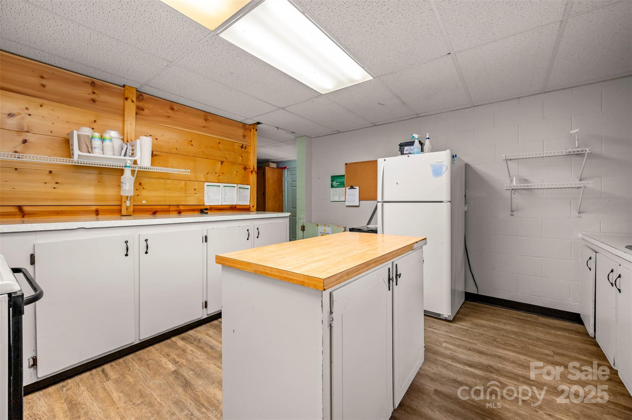 236 Textile Avenue Property Photo 16