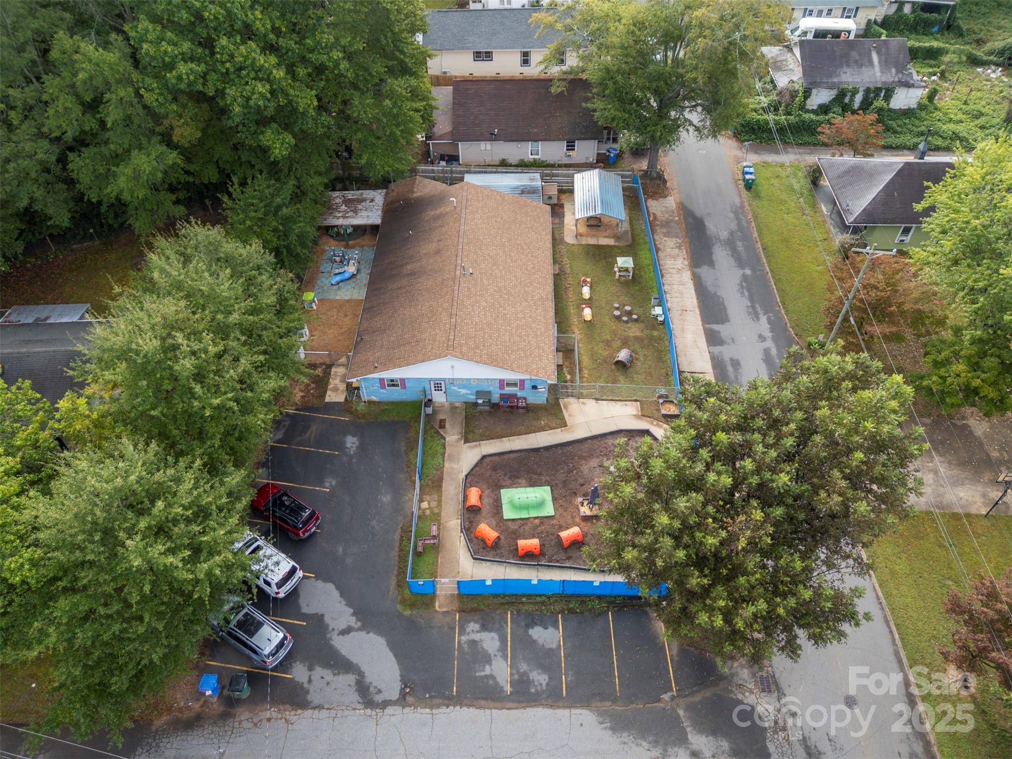 236 Textile Avenue Property Photo 33