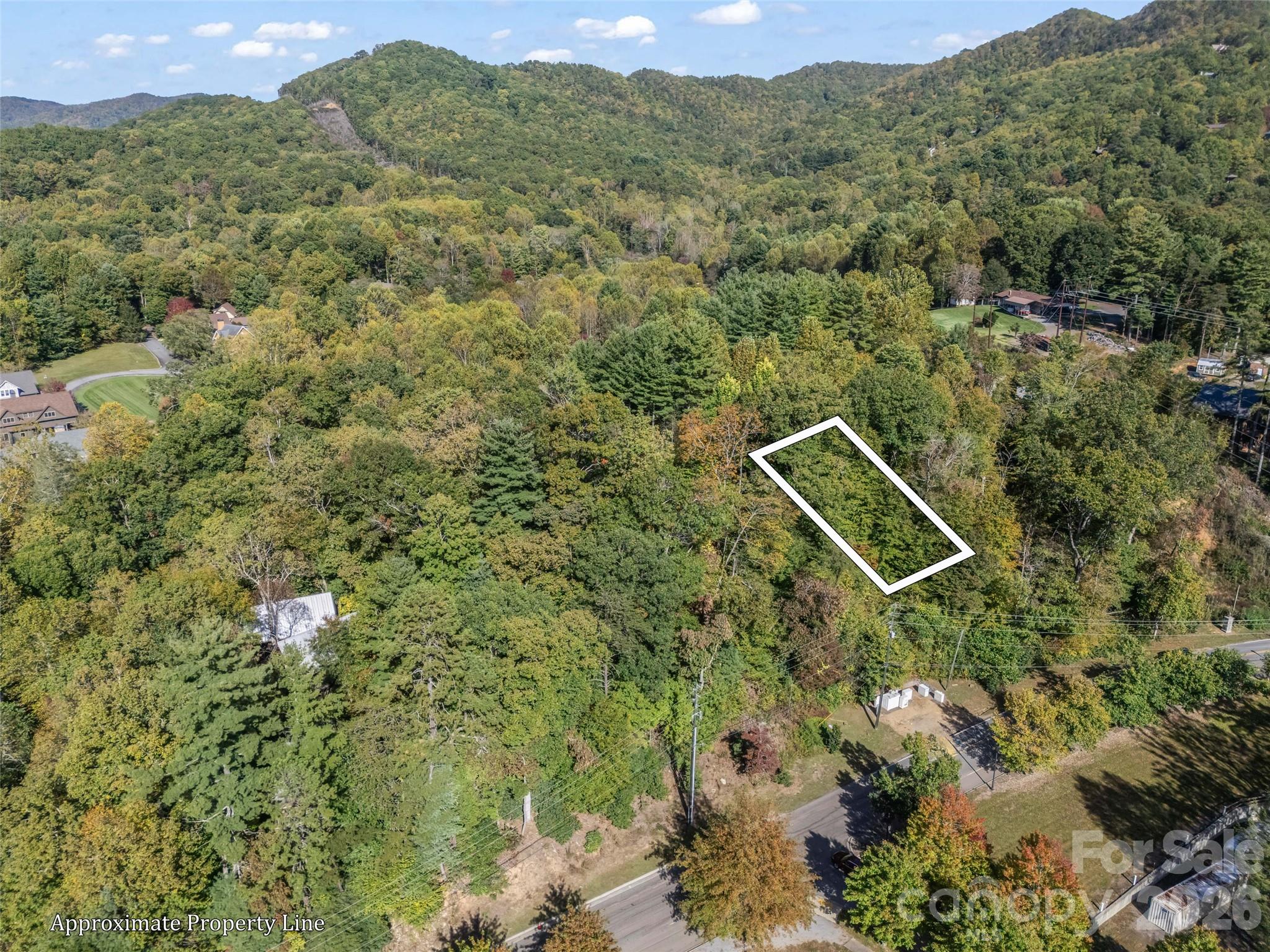 6 Whitman Lane Property Photo 4