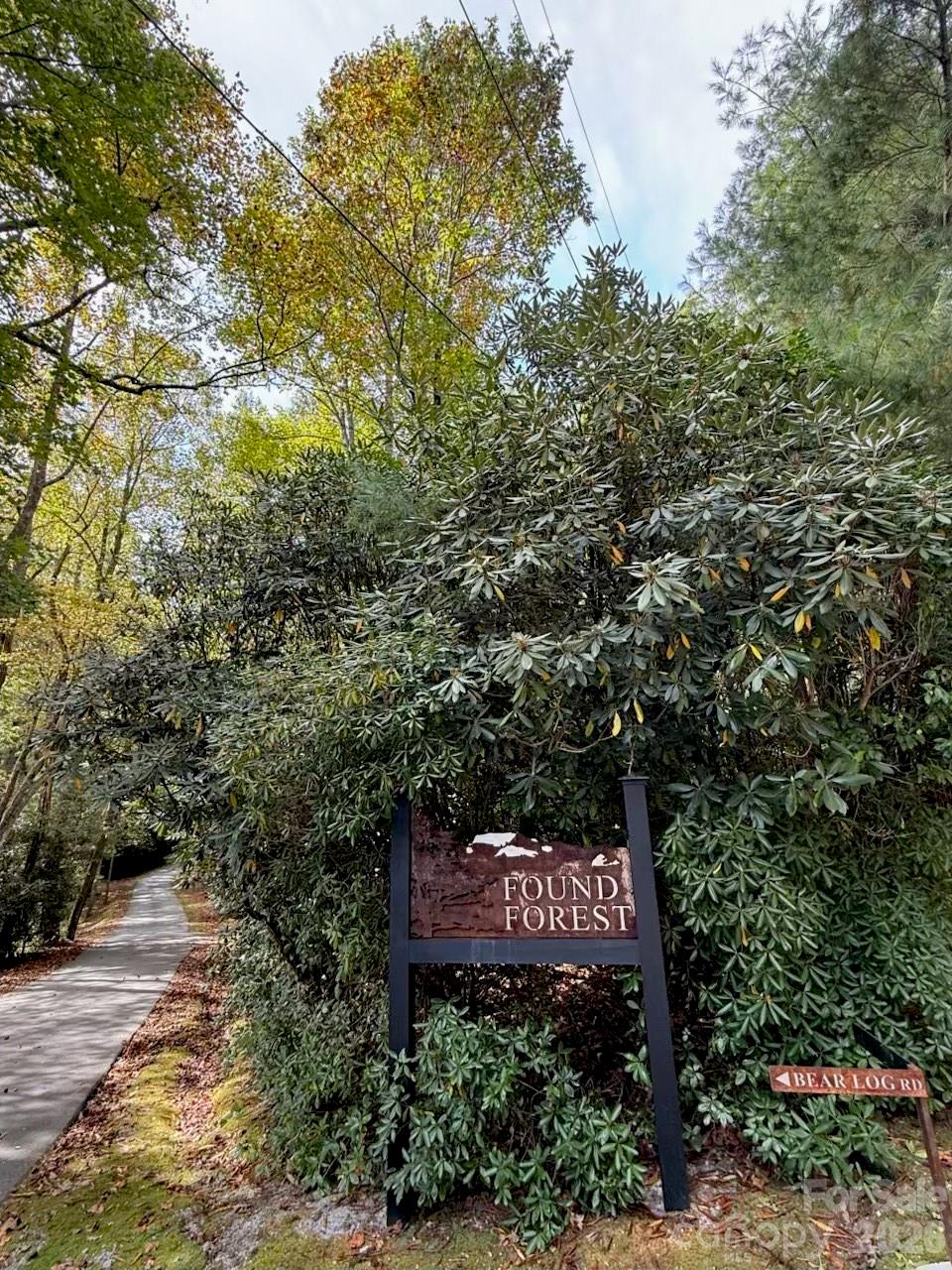 1 Bear Log Road Property Photo 9