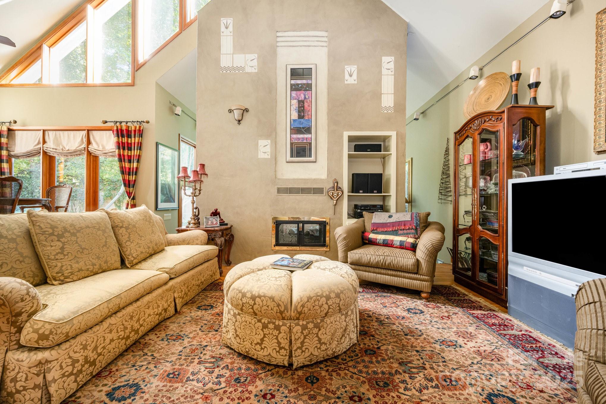 2116 8th Street Drive Property Photo 6
