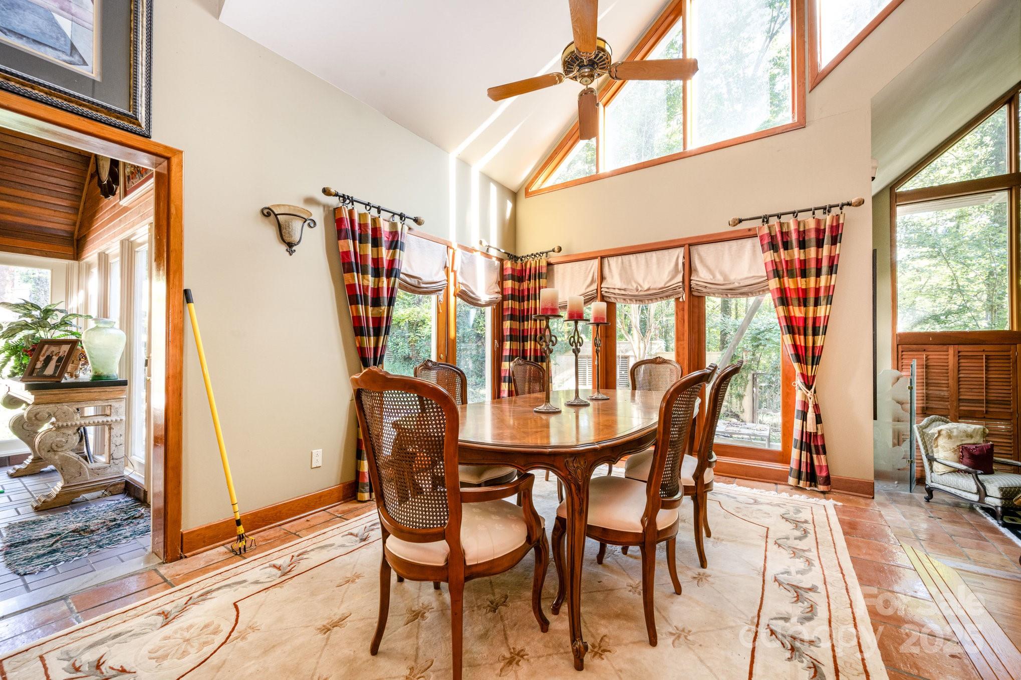 2116 8th Street Drive Property Photo 8
