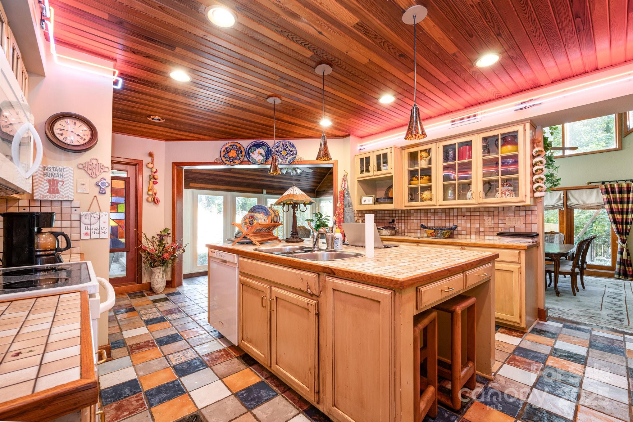 2116 8th Street Drive Property Photo 12